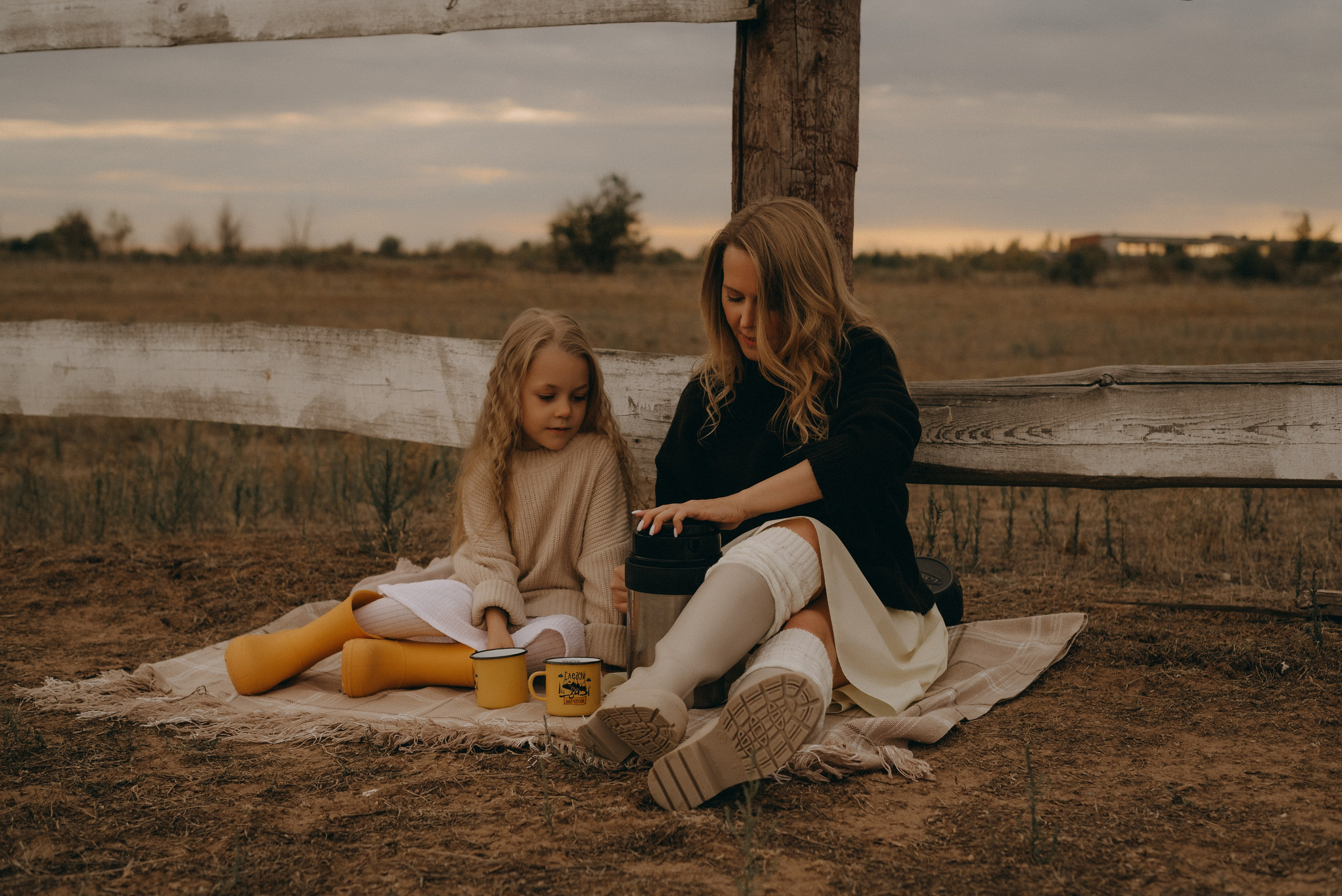 Света и Даша