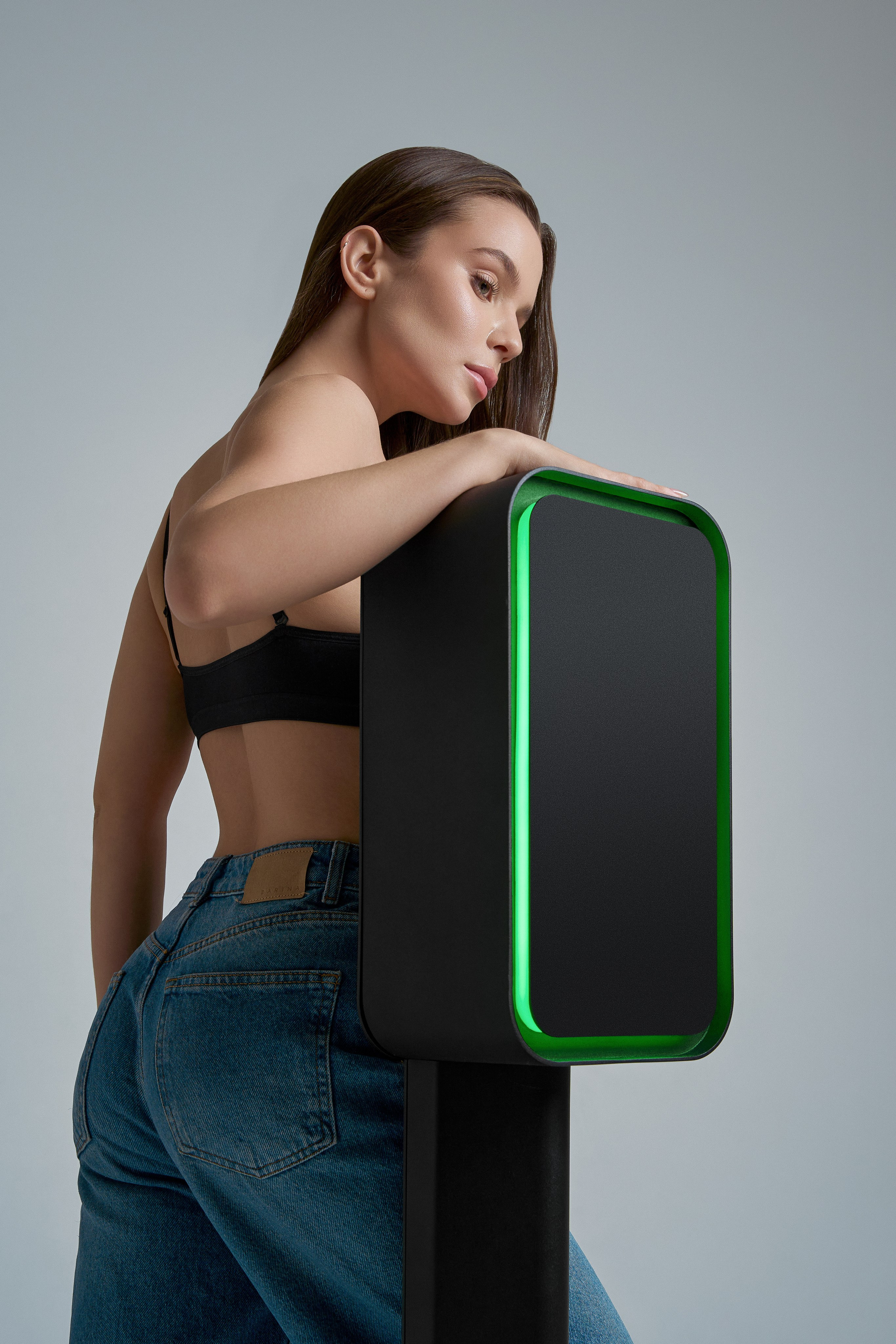 Edison Solo. Профессиональный фотограф и оператор в Москве — Максим Проценко