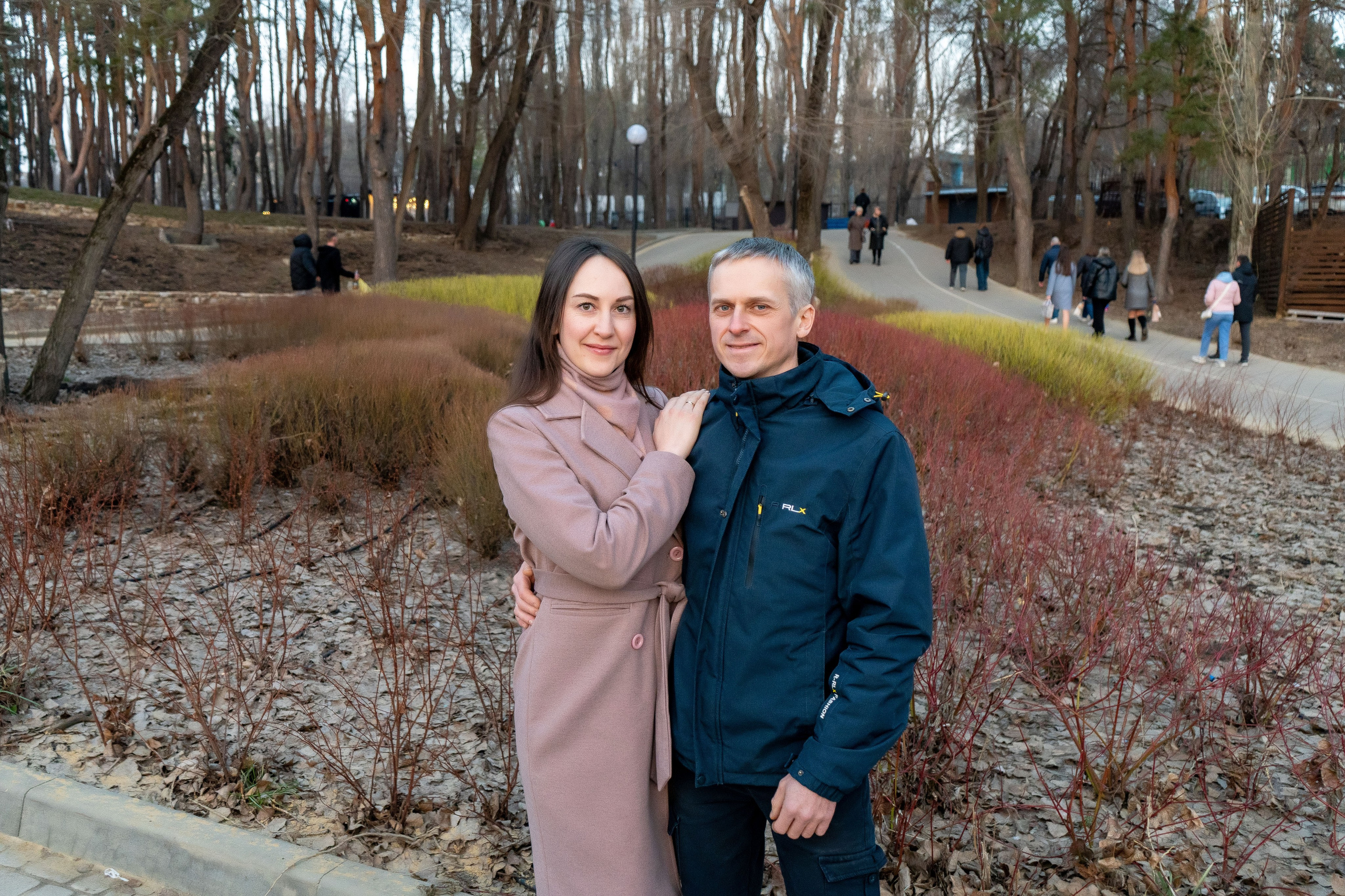 Фотопрогулка Парк Дельфин. Свадебный фотограф и видеограф в Воронеже