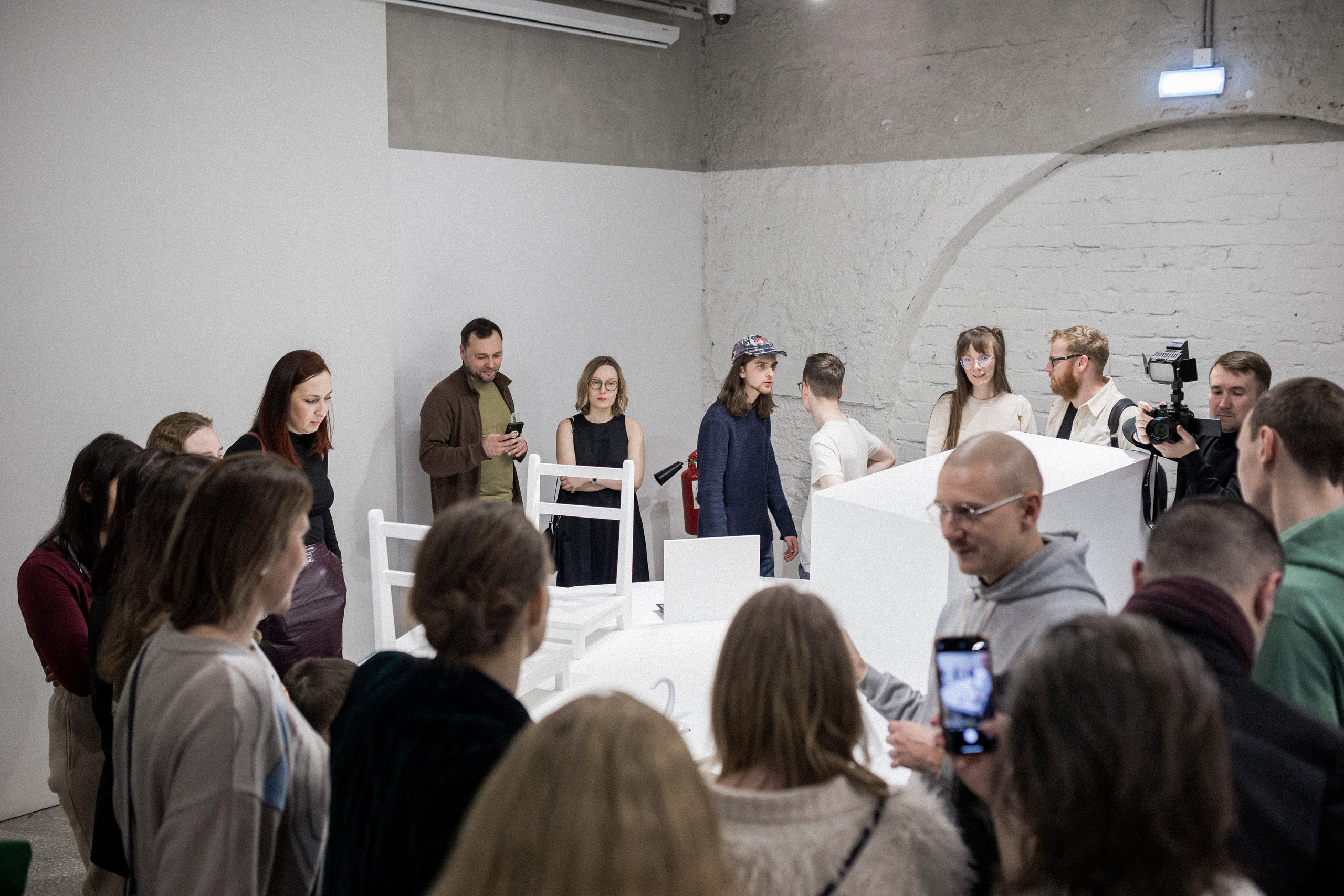 «Не сегодня» проект команды студии «Тихая». Фотограф городских и семейных событий Артем Карпухин