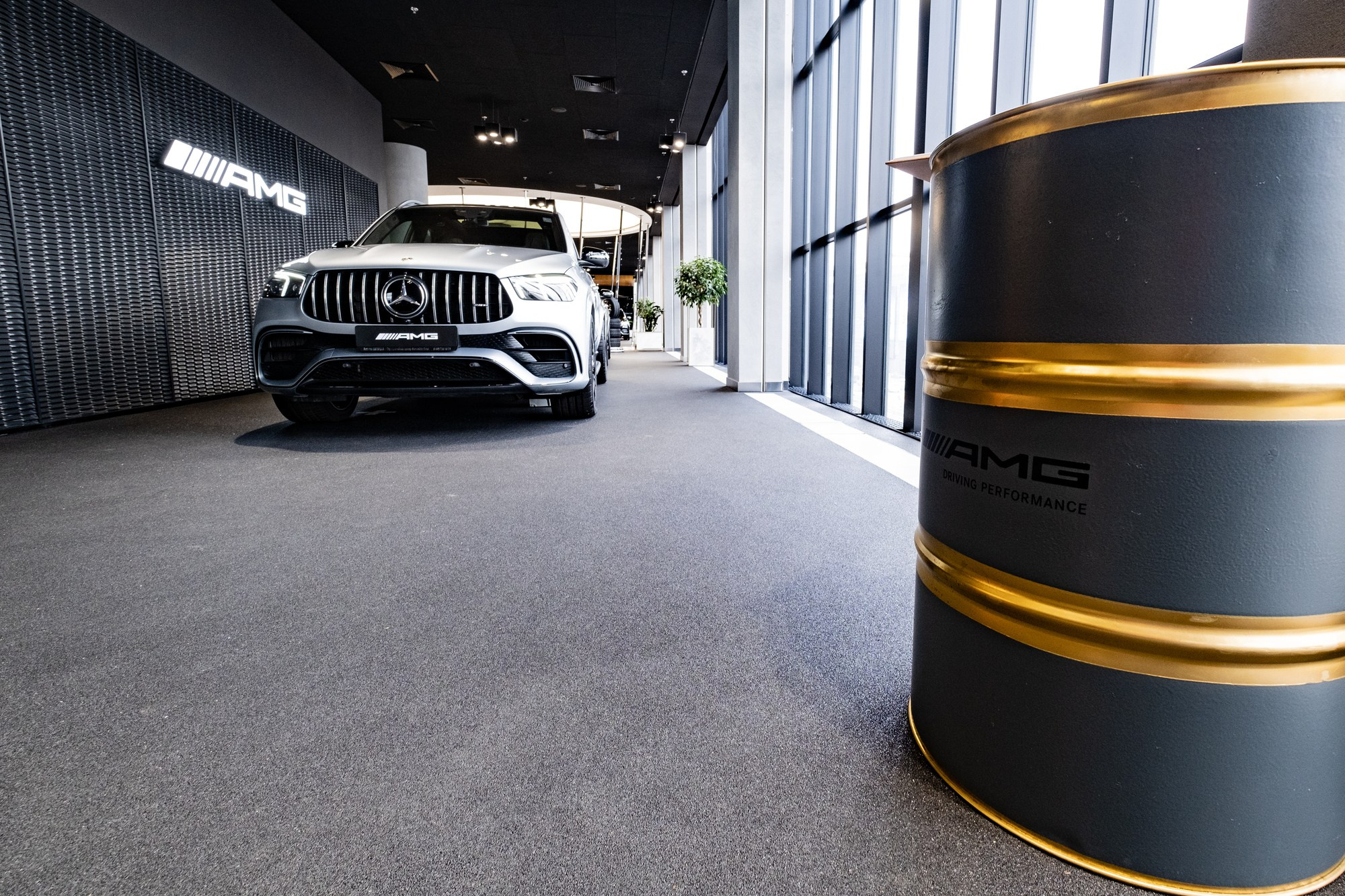 Рекламная съемка автомобилей. Автоспортивный бренд фотограф в Москве — Виктория Логинова