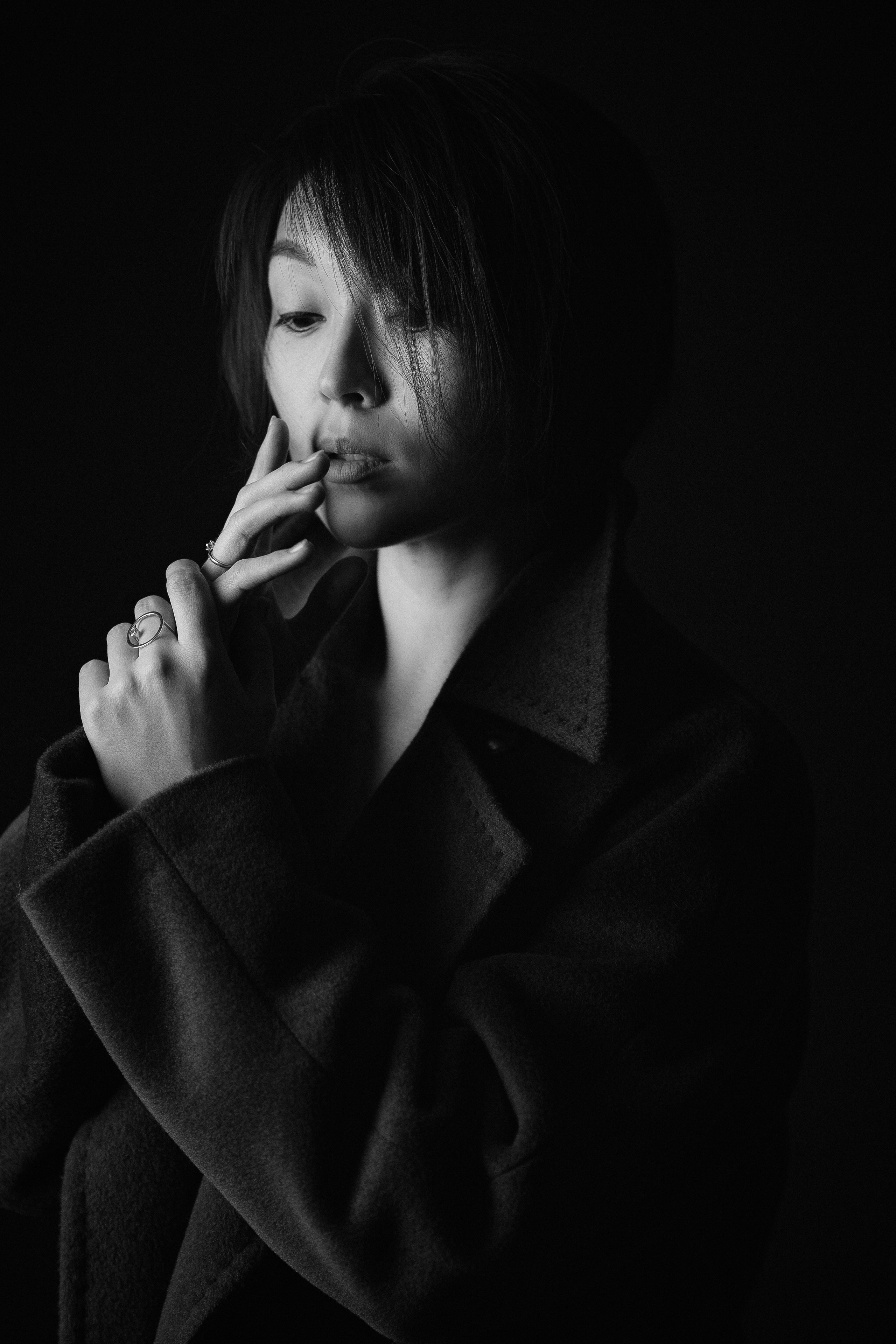 Женская фотосессия с эмоциональными кадрами