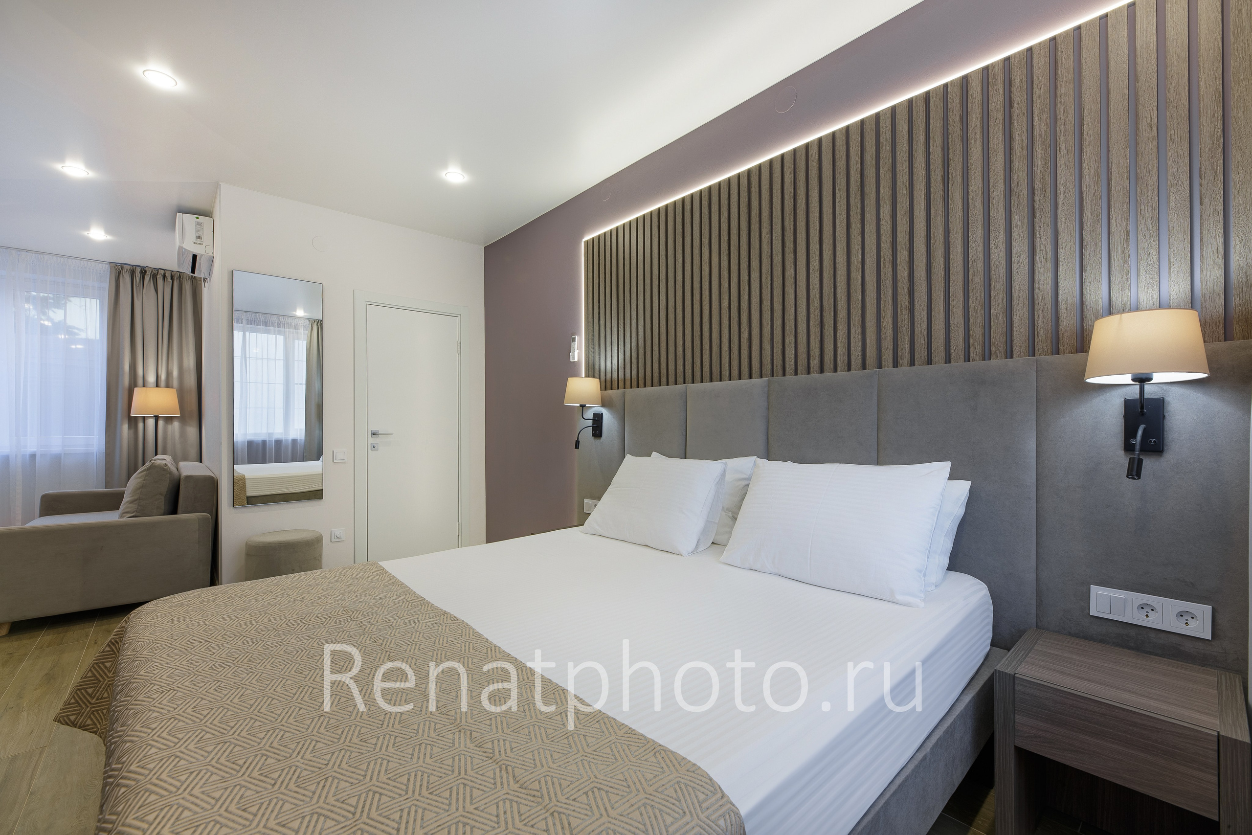 Renatphoto-Профессиональная фотосъемка номеров в отелях. Профессиональная фотосъёмка интерьеров, предметная фотосессия еды для меню г. Анапа