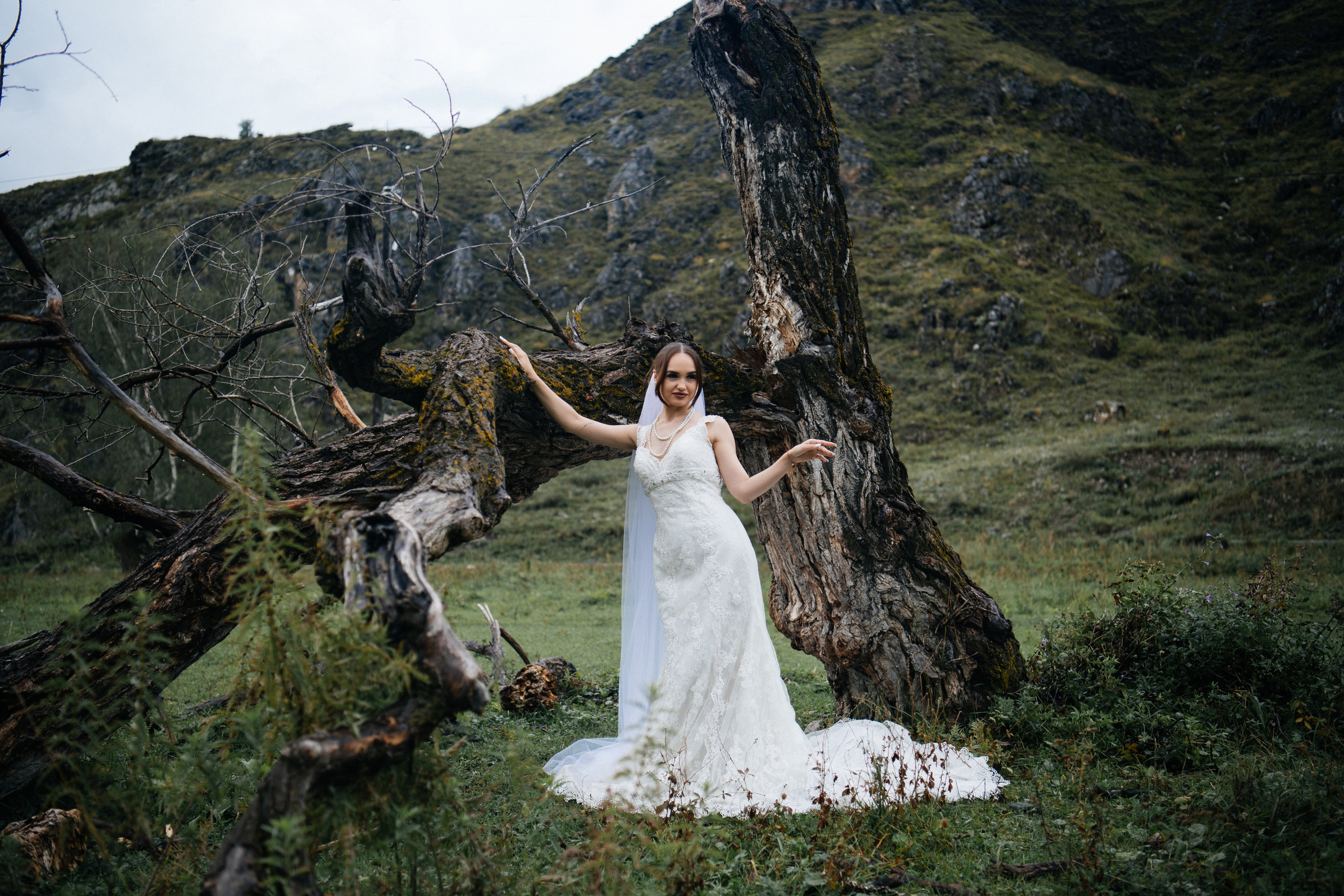 alt="Свадебная фотосессия в Барнауле. Свадебный фотограф Анна Глухова"