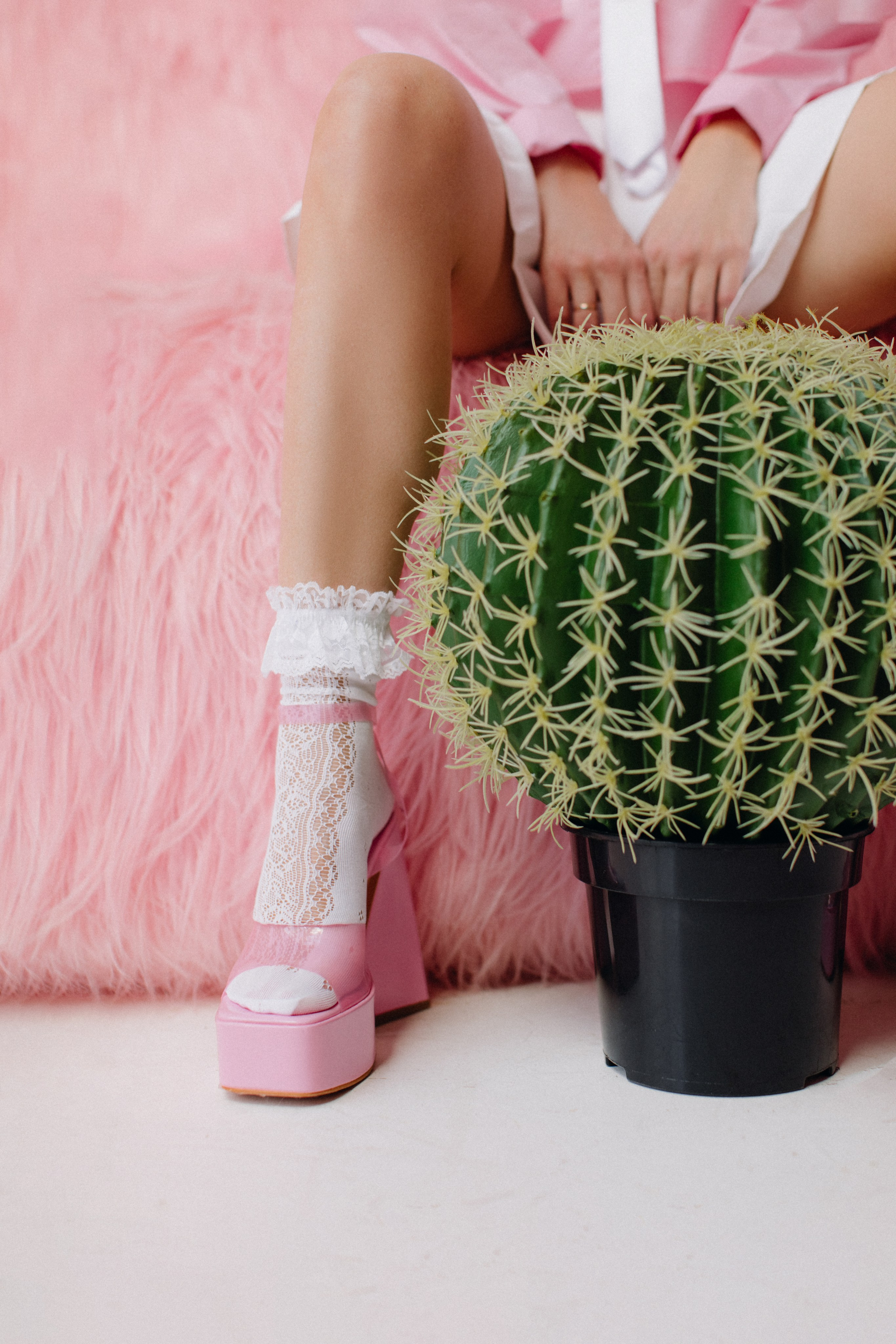 Алена. Фотосессия в розовой студии. Фотограф в Москве Ольга Сатони