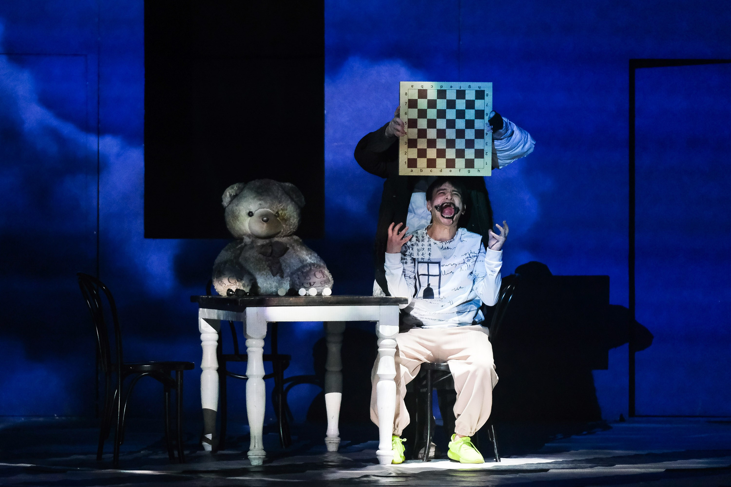 Ганди молчал по субботам. Фотограф Анатолий Деникин