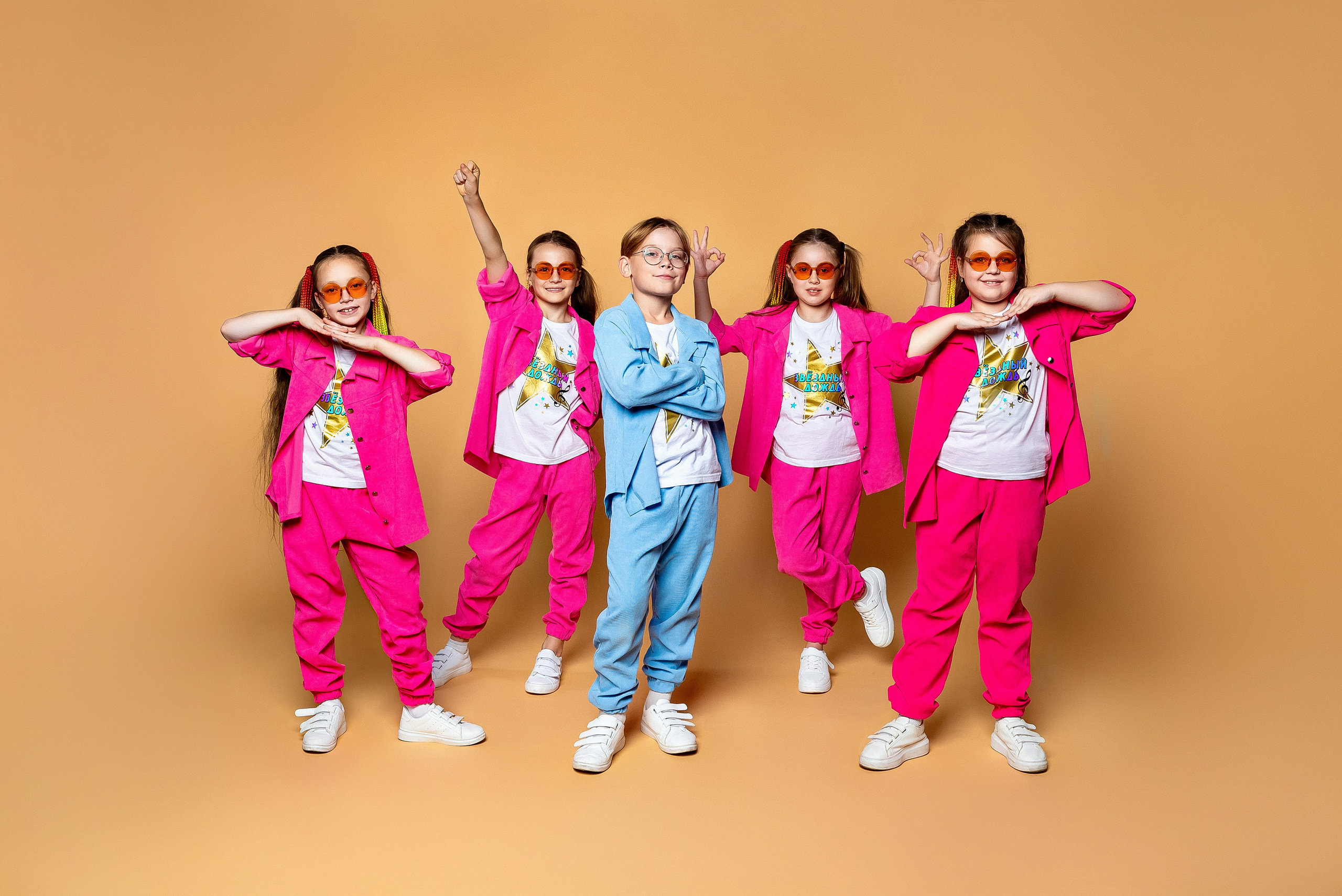 Вокально-эстрадный ансамбль «Звёздный Дождь». Фотограф в Санкт-Петербурге. Диана Шкутова