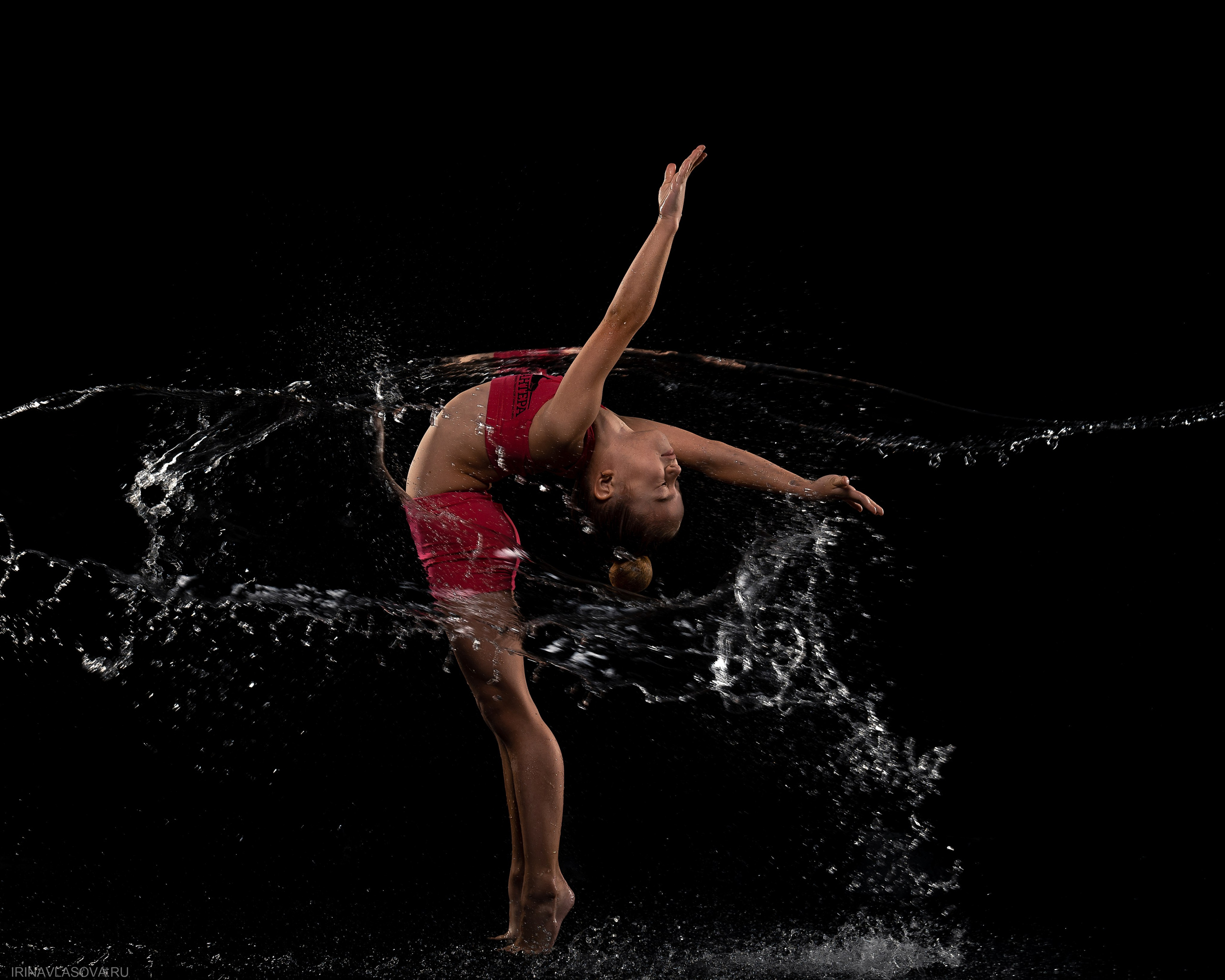 студийная фотосессия с водой