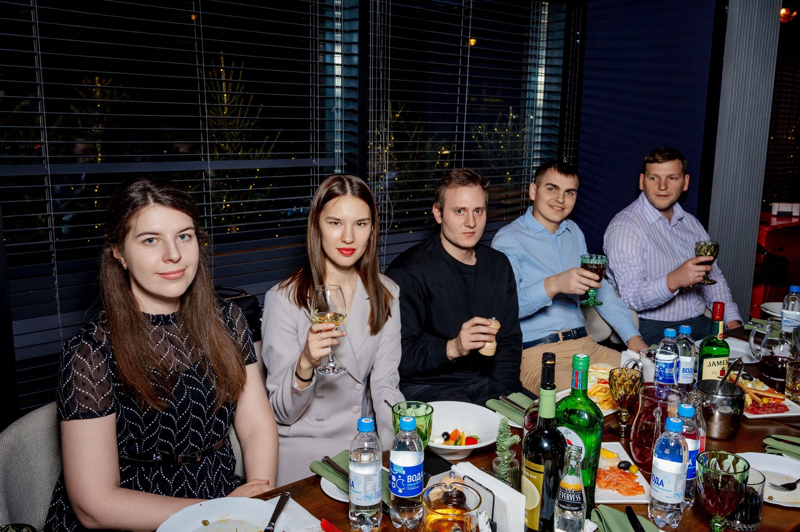 РЕПОРТАЖ МЕРОПРИЯТИЙ. Фотограф мероприятий в Москве Кира Секира