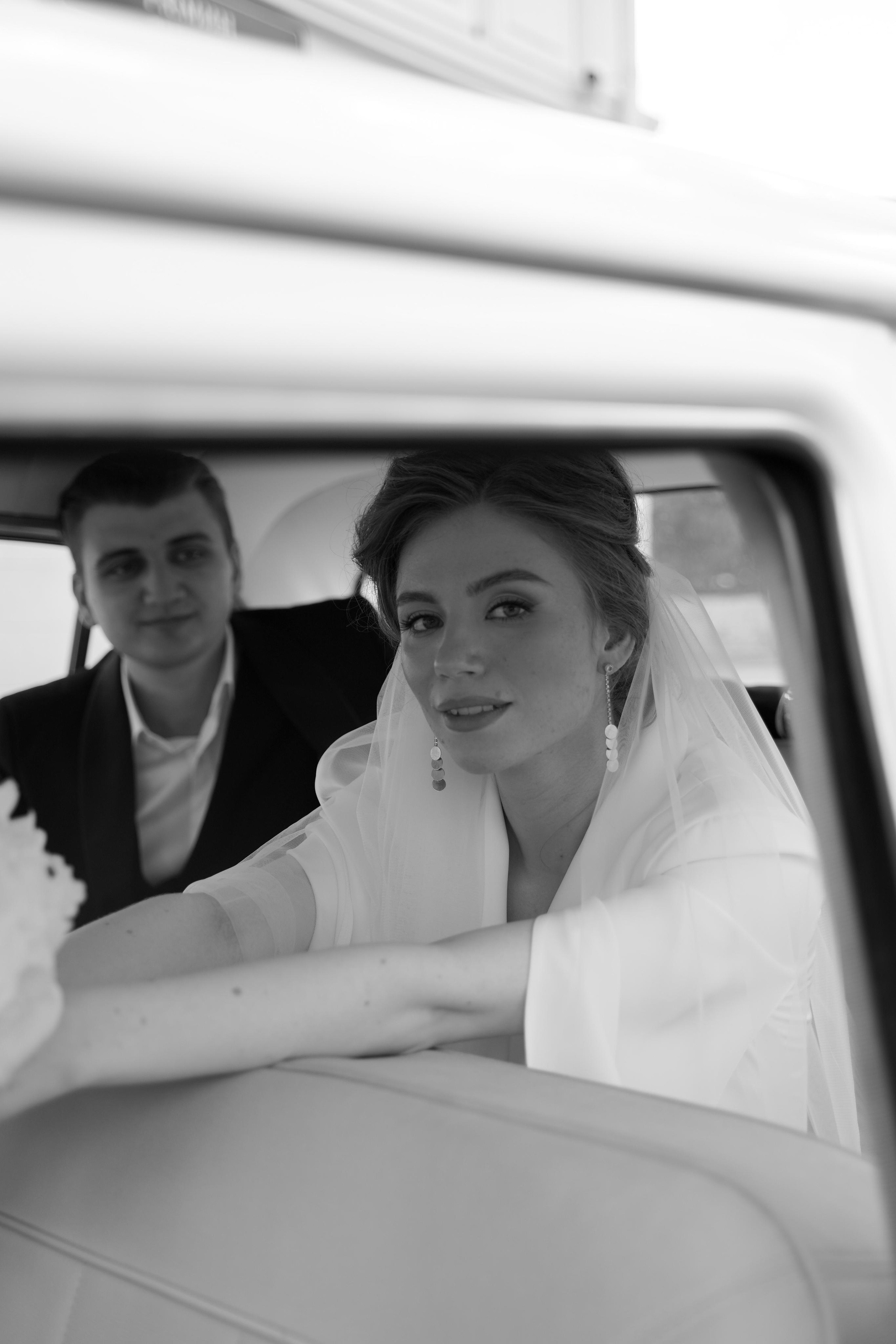 Мила и Никита. Свадебный фотограф Марина Попова