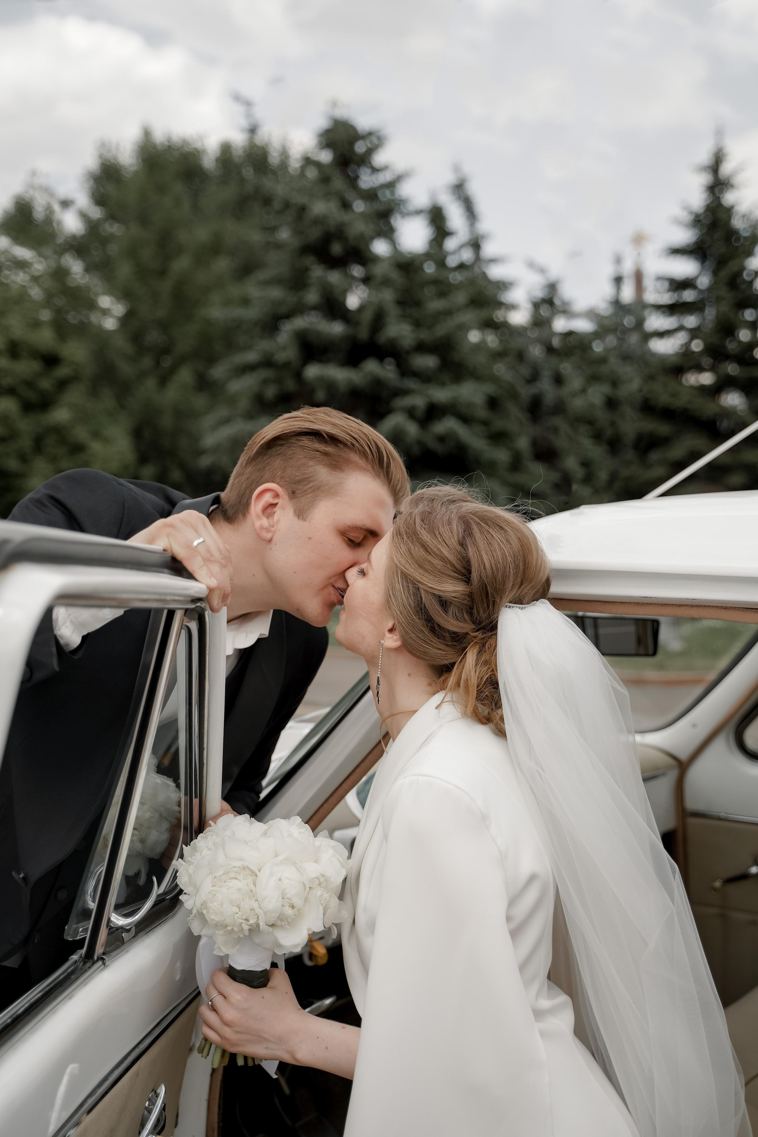 Мила и Никита. Свадебный фотограф Марина Попова