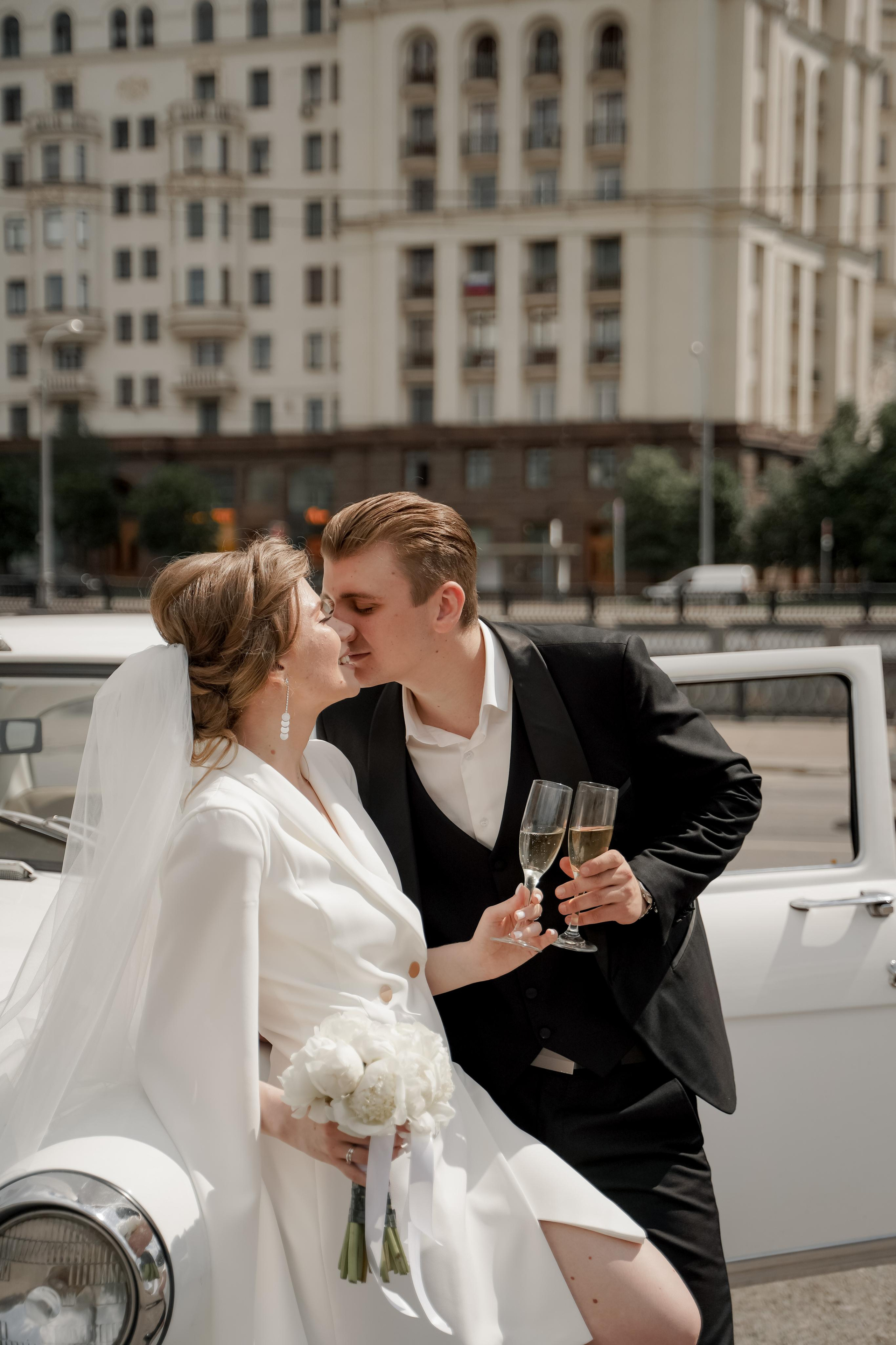 Мила и Никита. Свадебный фотограф Марина Попова