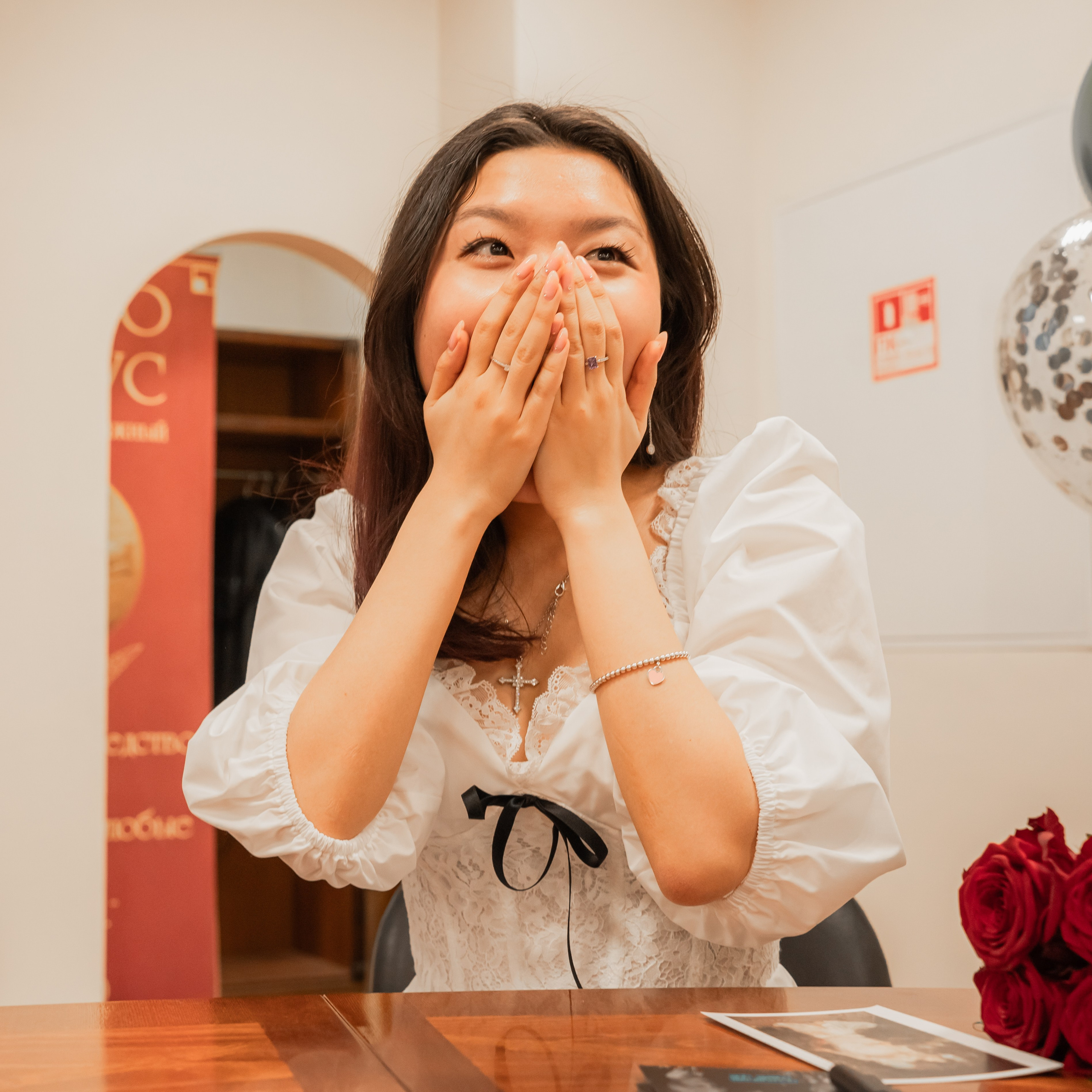 Презентация книги «Человек за бортом», автор София Цой. Репортажный фотограф Анастасия Рубцова