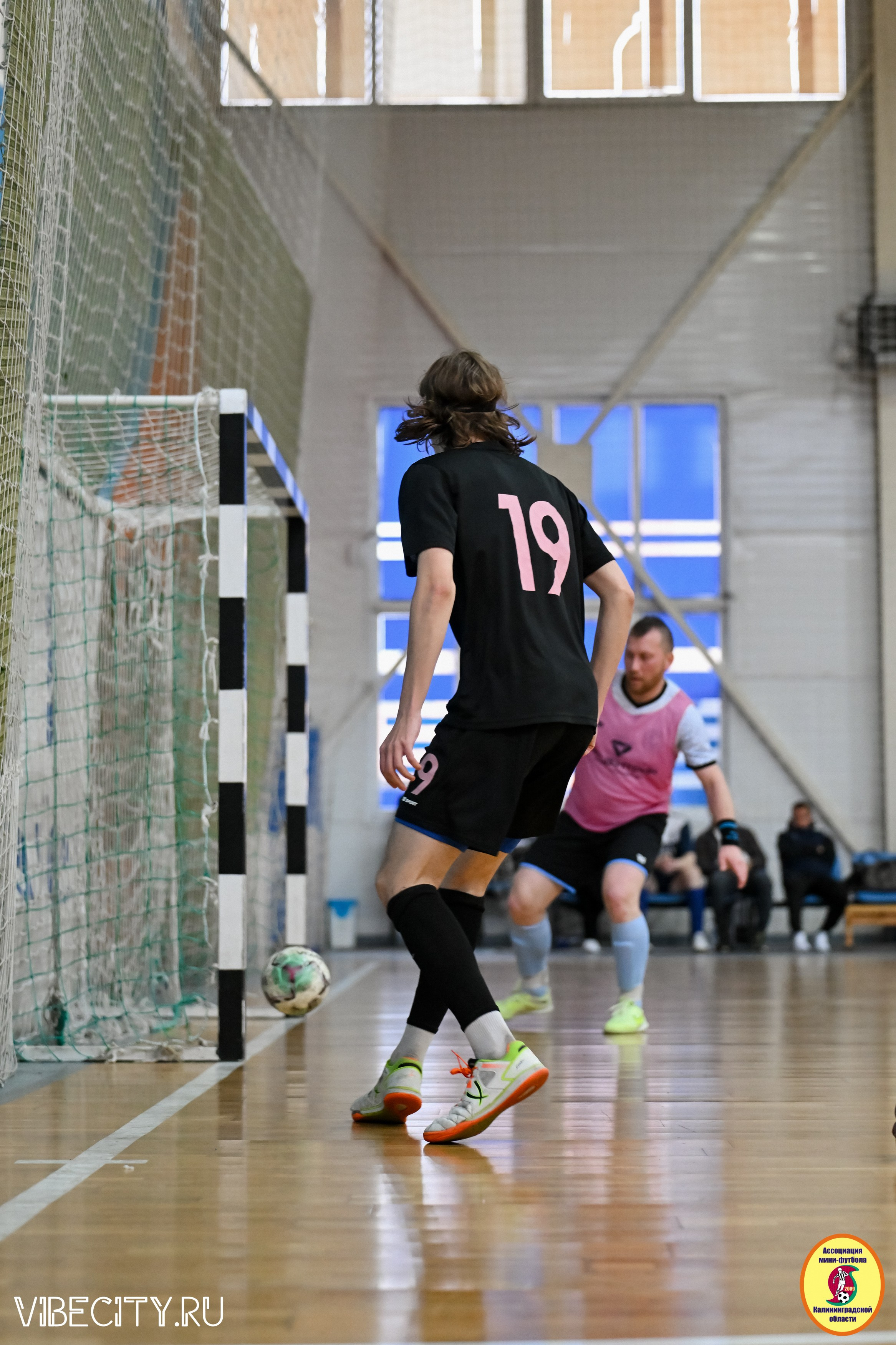 8 тур Корпоративной Бизнес-Лиги по футзалу. VIBECITY.RU Вайб Сити Ру Фоторепортажи Фотоотчеты Калининград