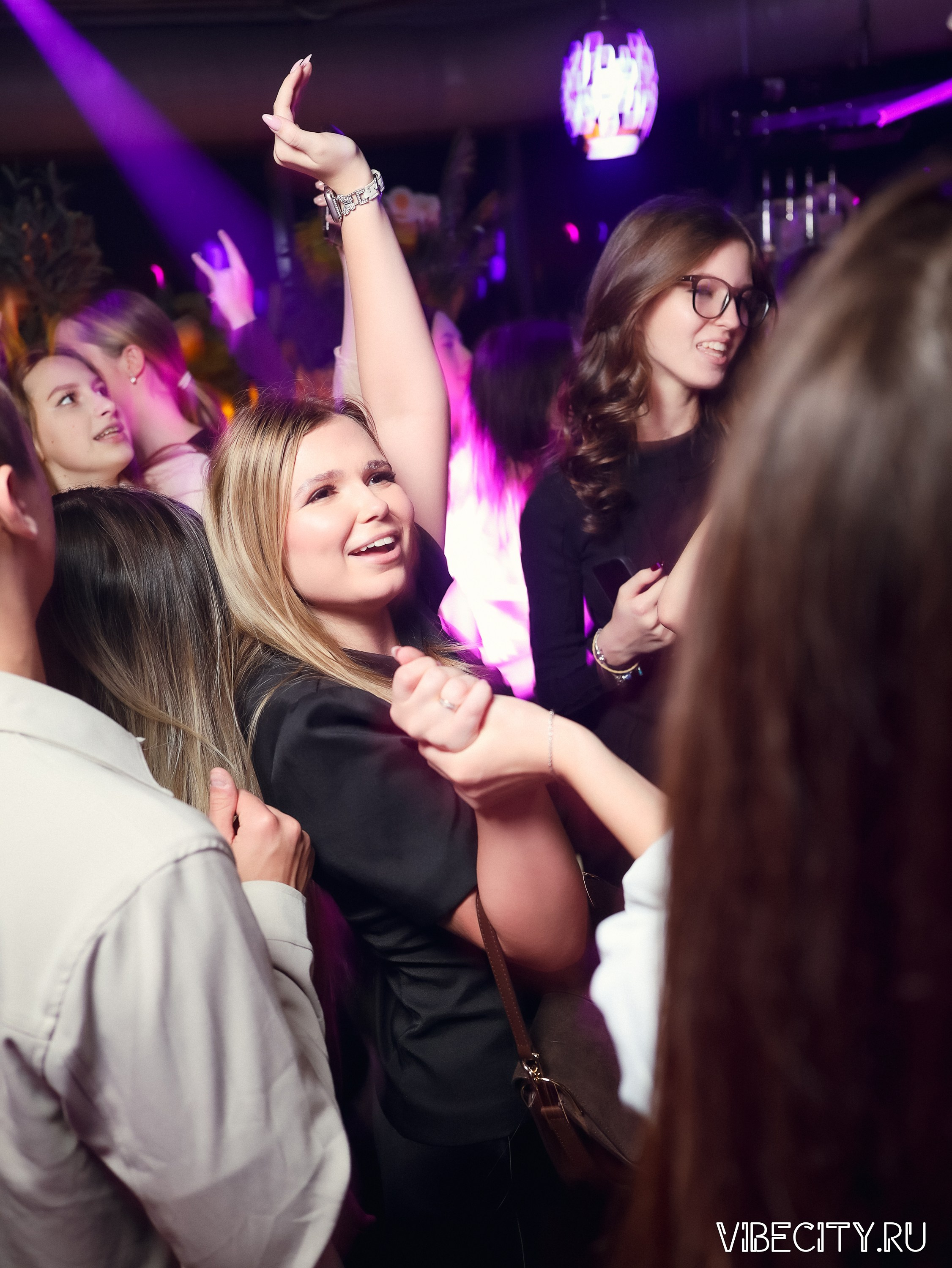 DOUBLE U. VIBECITY.RU Вайб Сити Ру Фоторепортажи Фотоотчеты Калининград