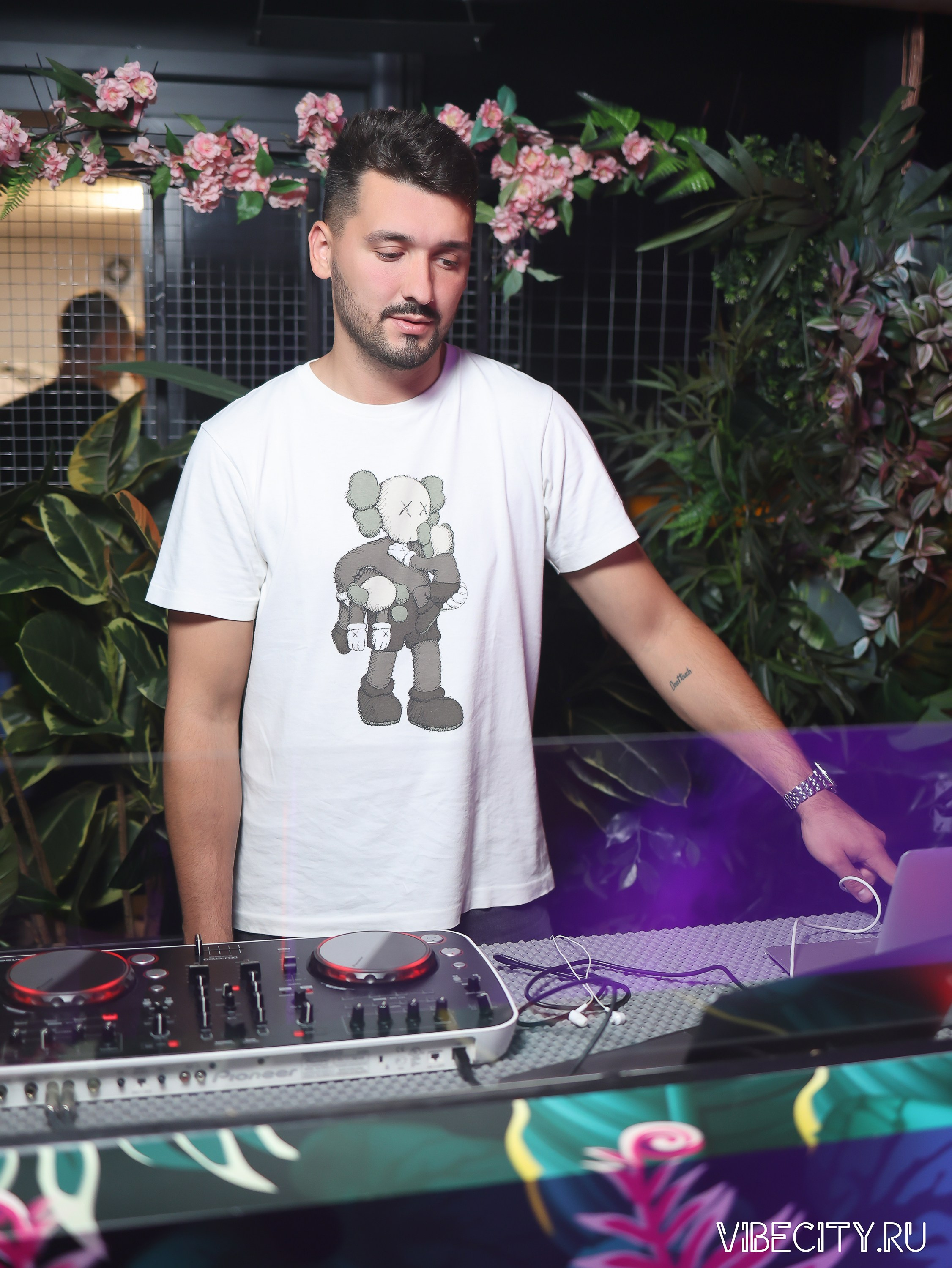 DOUBLE U. VIBECITY.RU Вайб Сити Ру Фоторепортажи Фотоотчеты Калининград