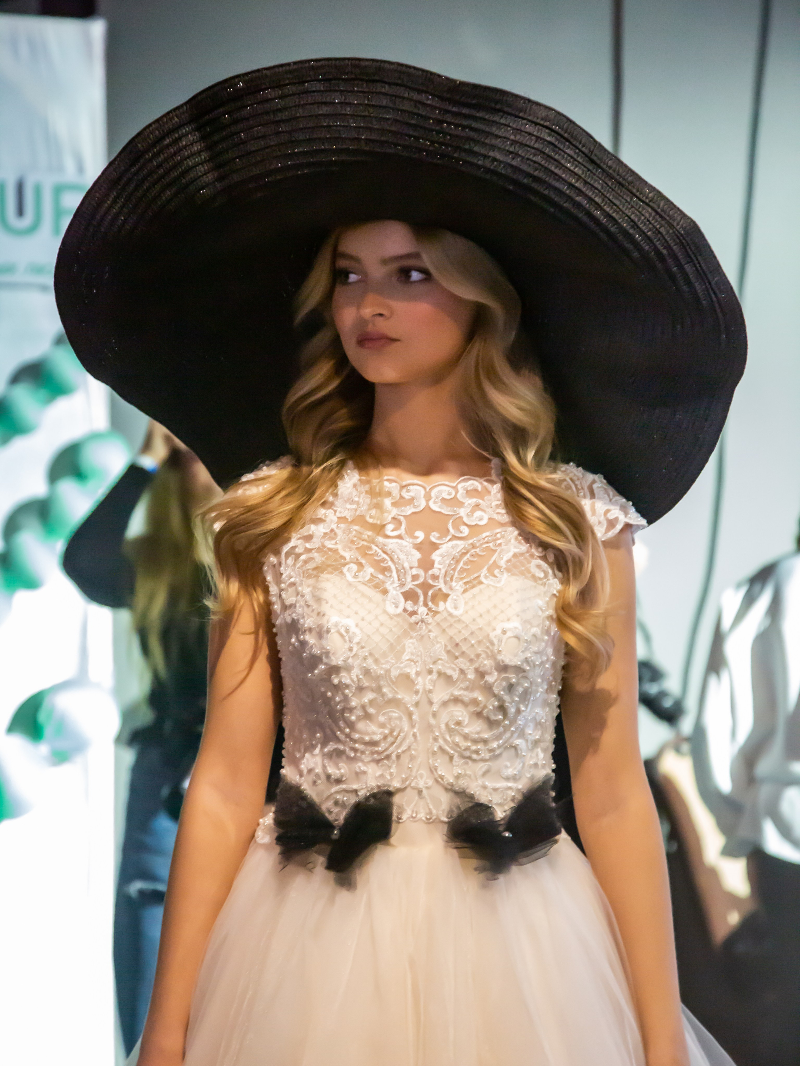 MFFRUSSIA (Moscow Fashion Fair Russia) Репортажная. Фотограф Надежда Абаренова