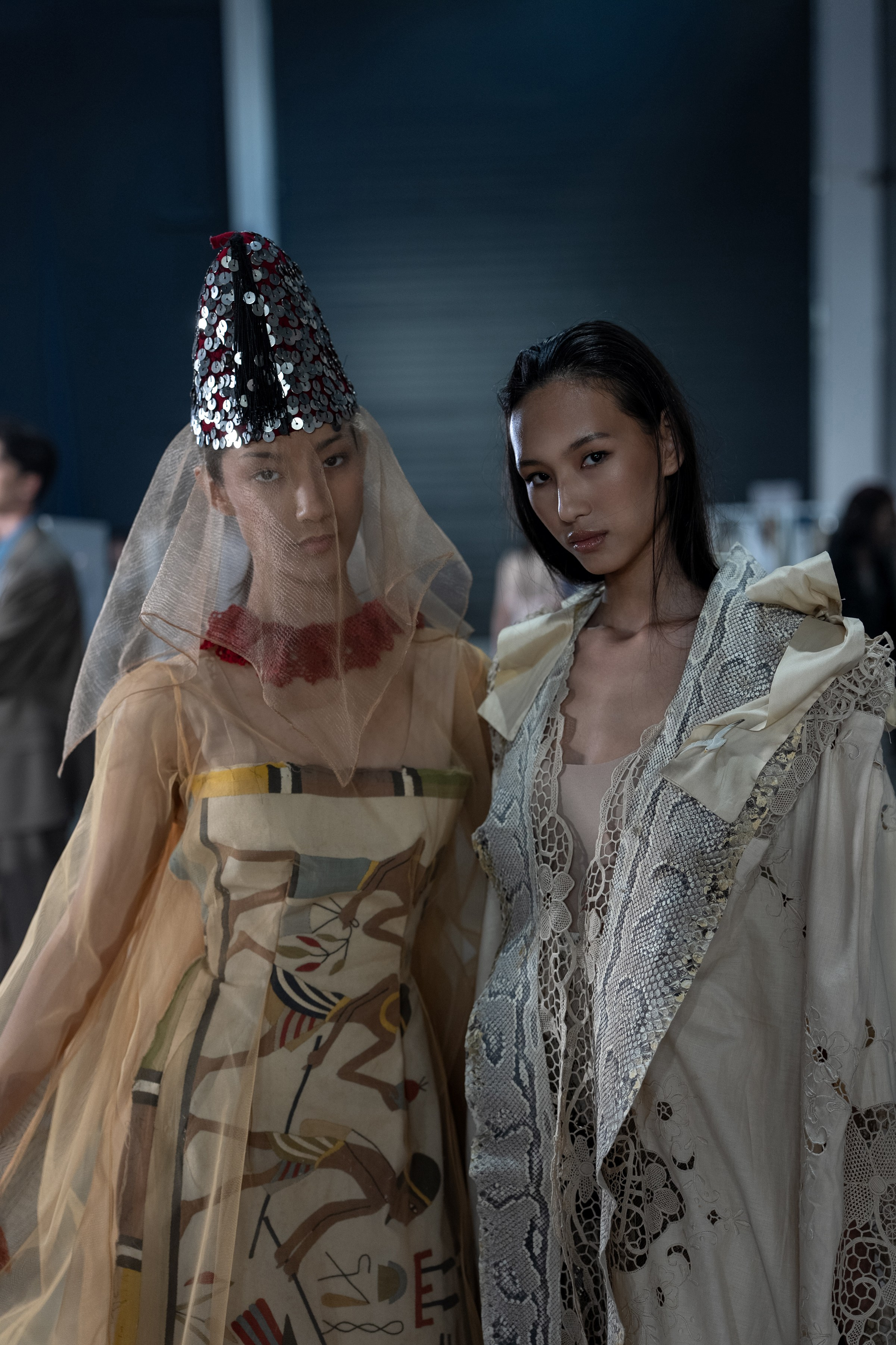 Visa Fashion Week Almaty Pre-Fall 2026 April Backstage Day 2. Сайт Алматинского НЮ АРТ, будуар и фэшн фотографа Дениса Карпенко