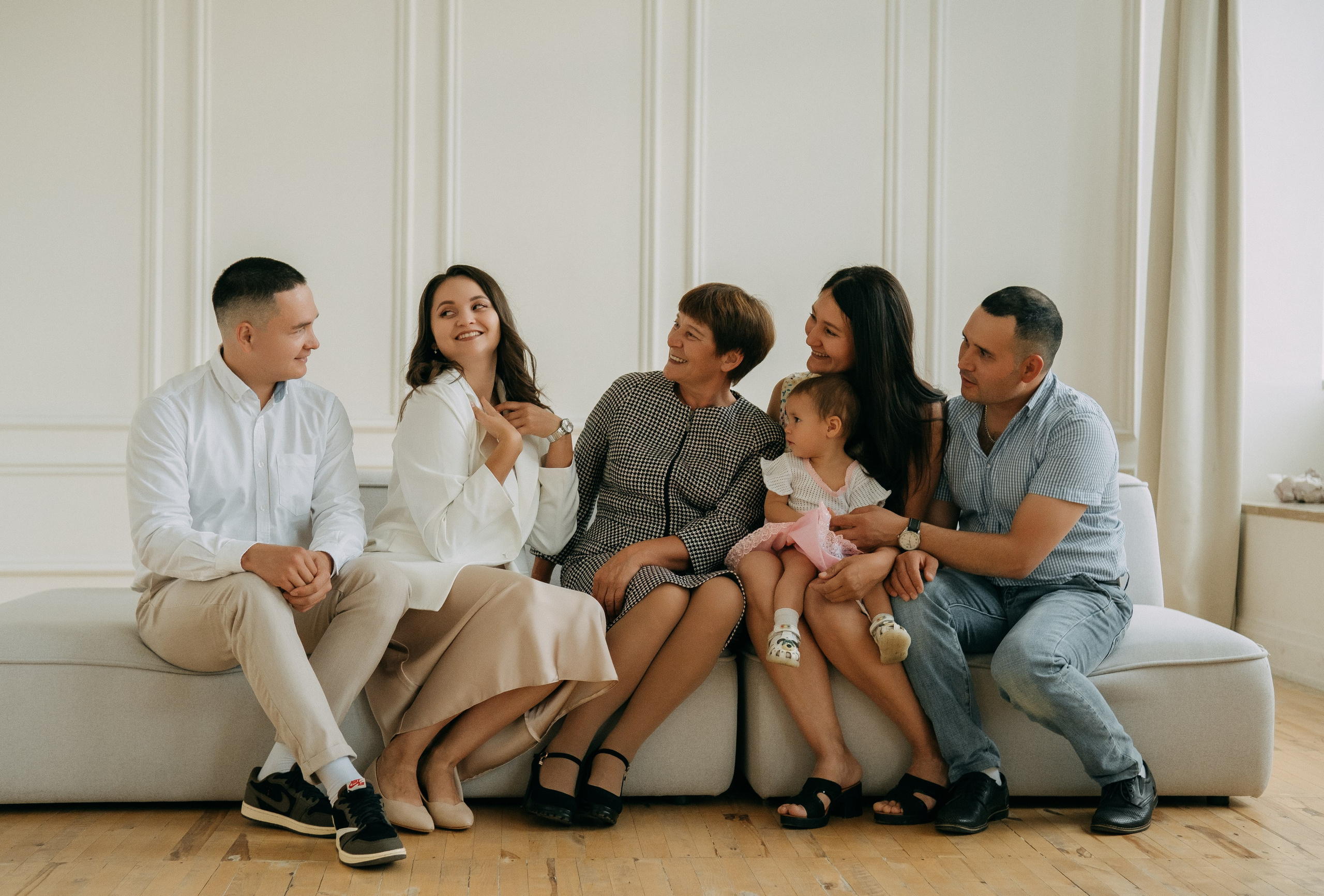 Гульназ и семья. Фотограф в Екатеринбурге Селиверстова Екатерина