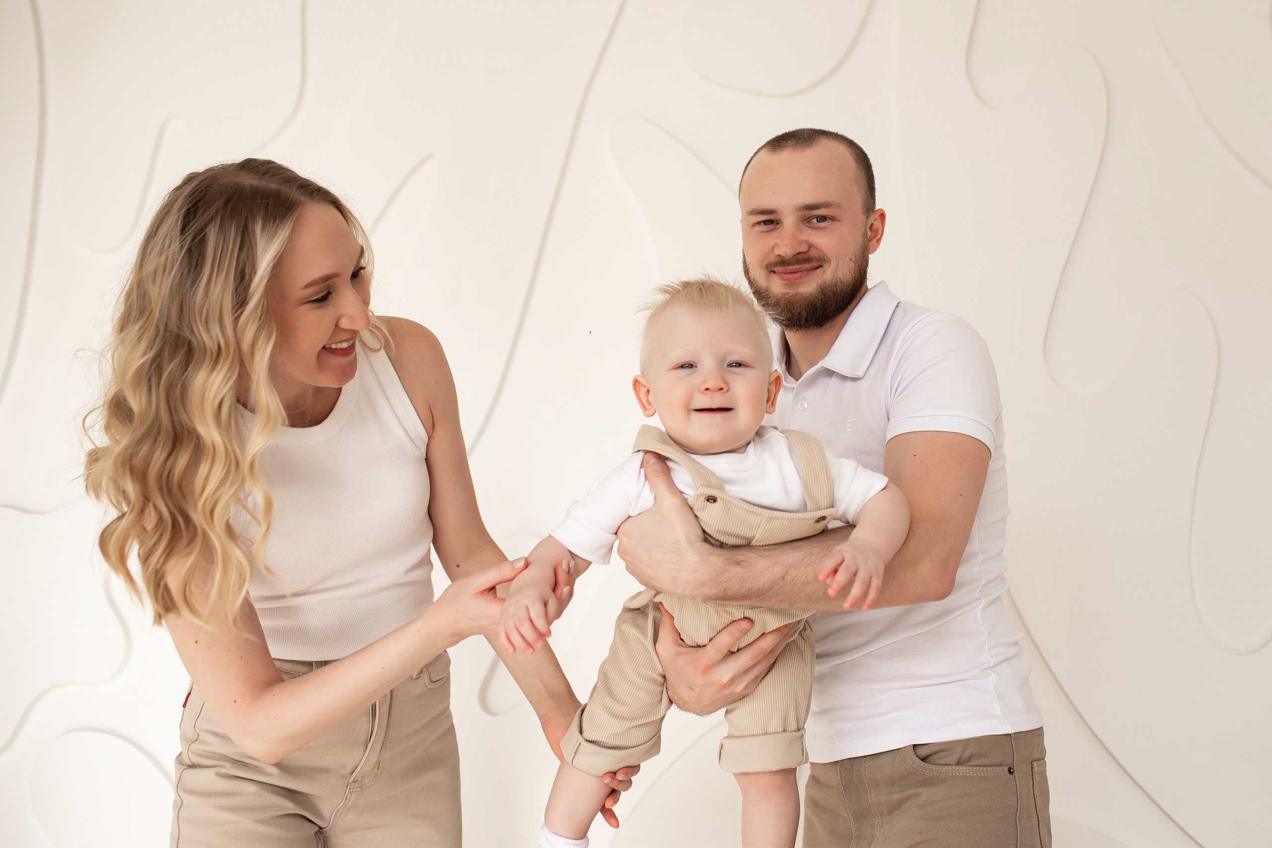 Ване 1. Семейная съемка — это красивый способ признаться своей семье в любви