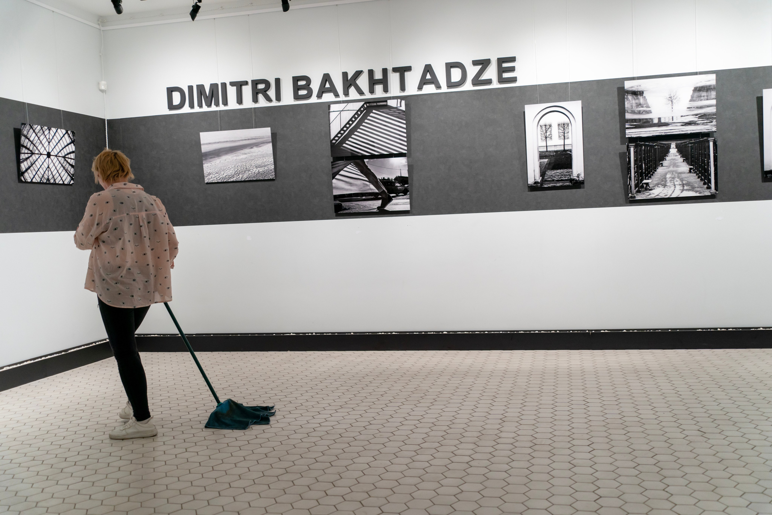 Dimitri Bakhtadze, cv. Dimitri Bakhtadze photographer