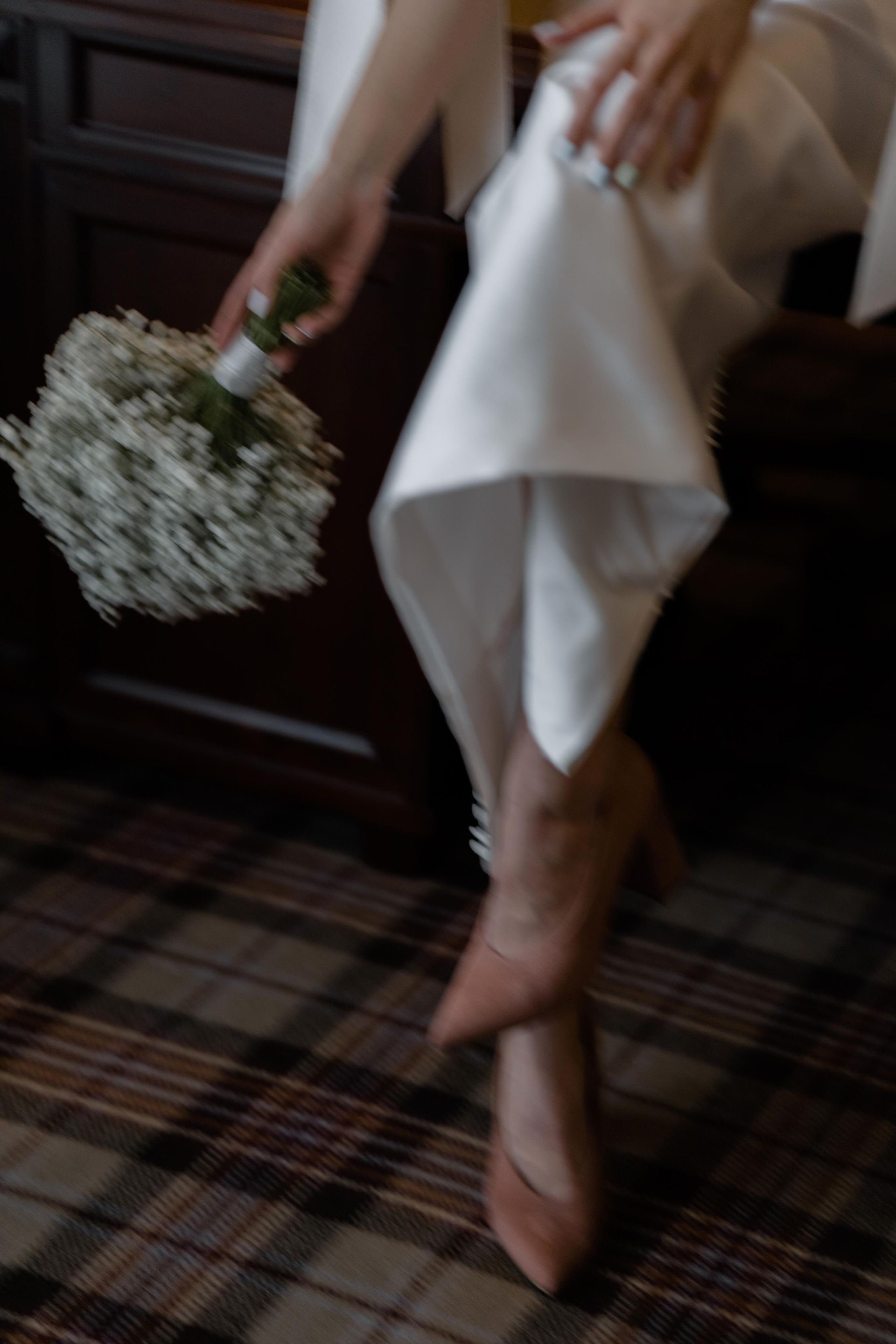 Сборы невесты. Yura Rush Свадебный фотограф Тюмень