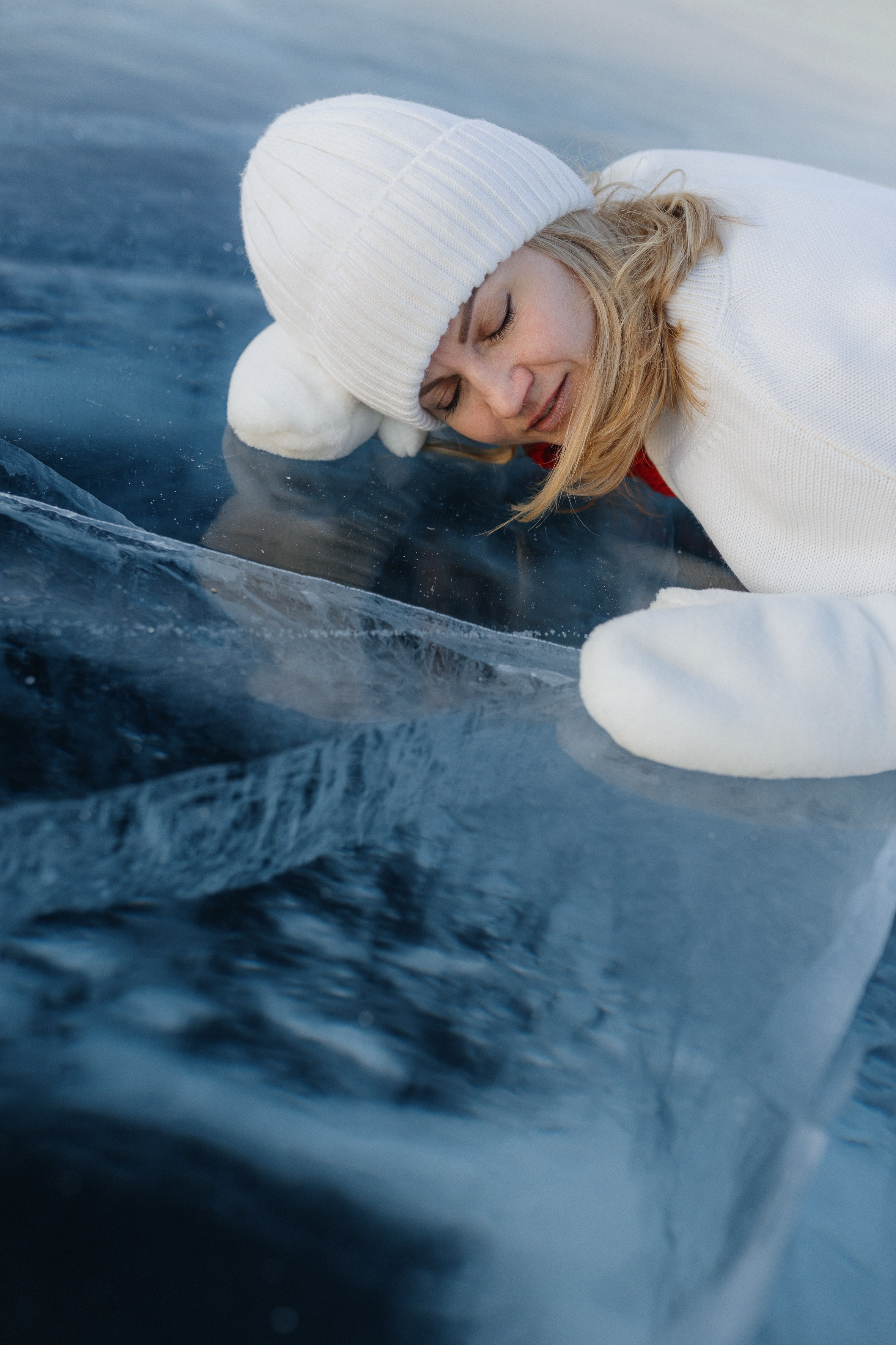 Лёд Байкала. Фотограф Ольхон/ Индия, Регина