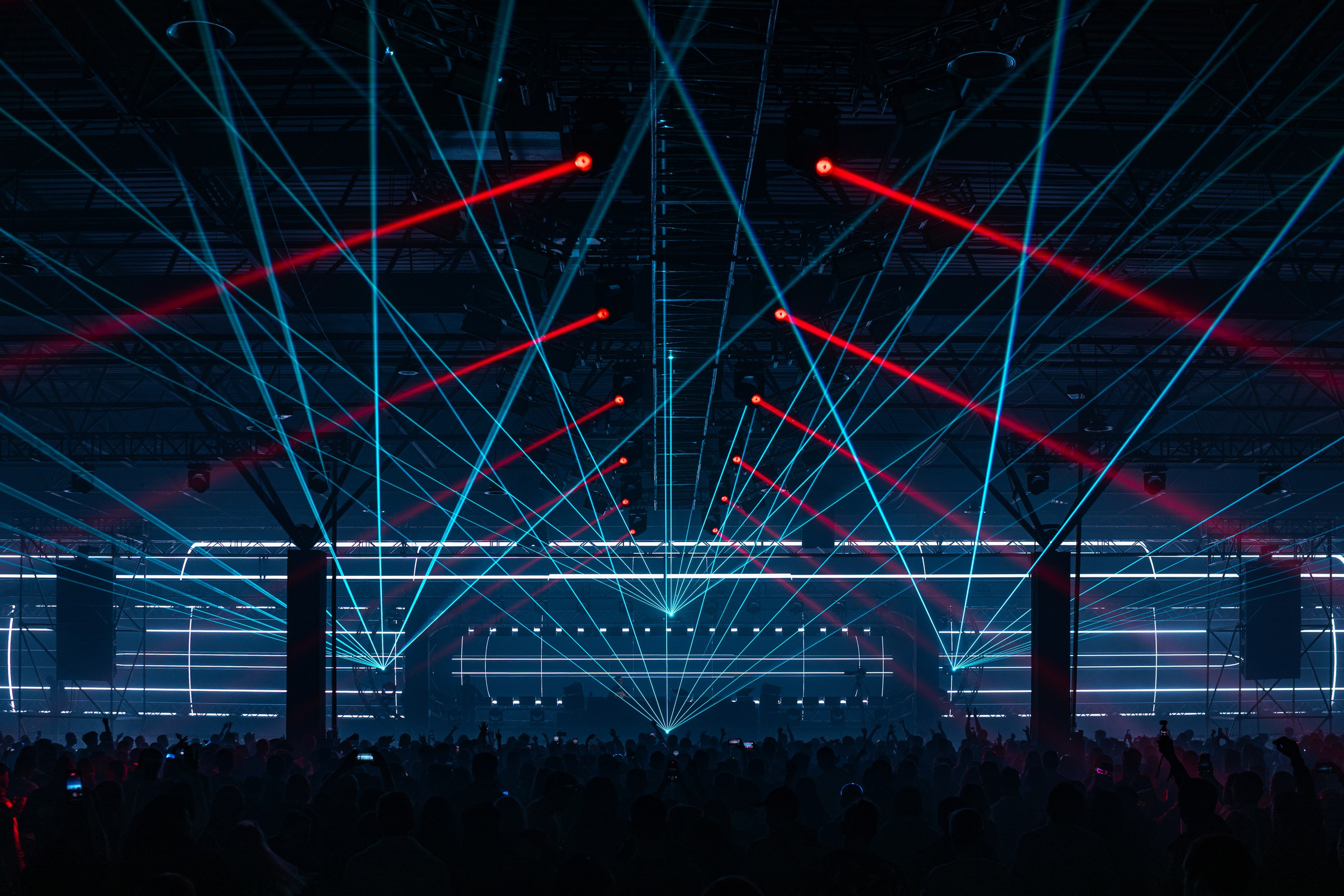 PAUL VAN DYK / 2024. OOPS