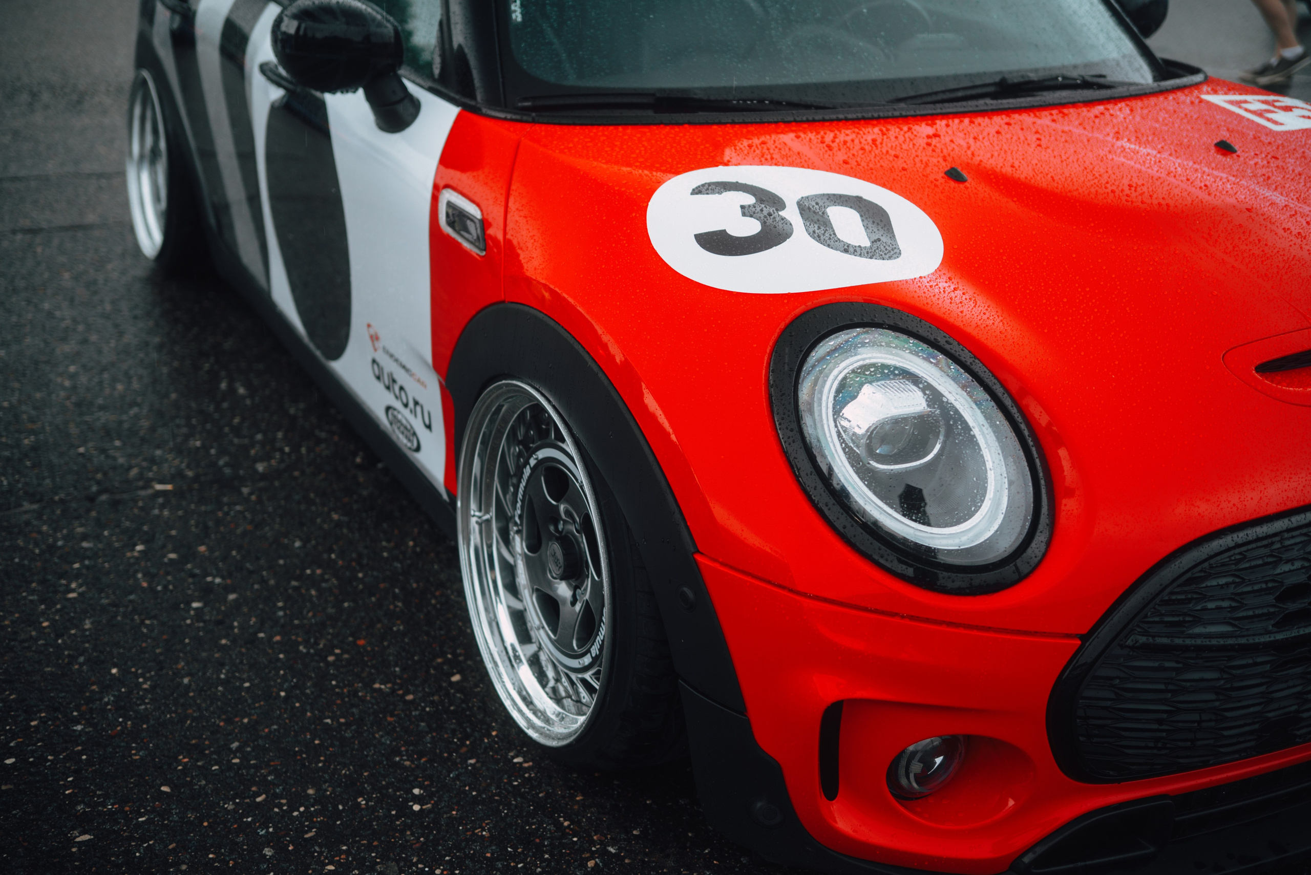 Mini Clubman Auto.ru & Resource Stickers. DeLorein