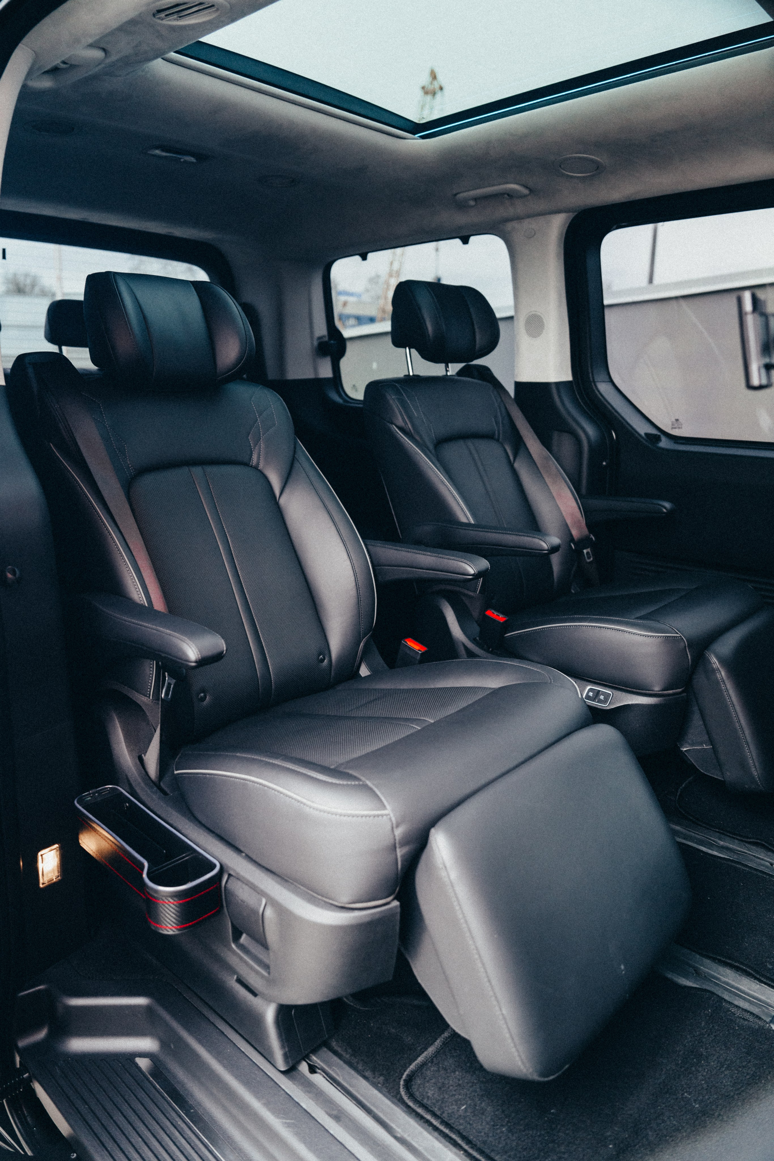 Hyundai Staria. Идеальные портреты для соцсетей — Фотограф Ленар