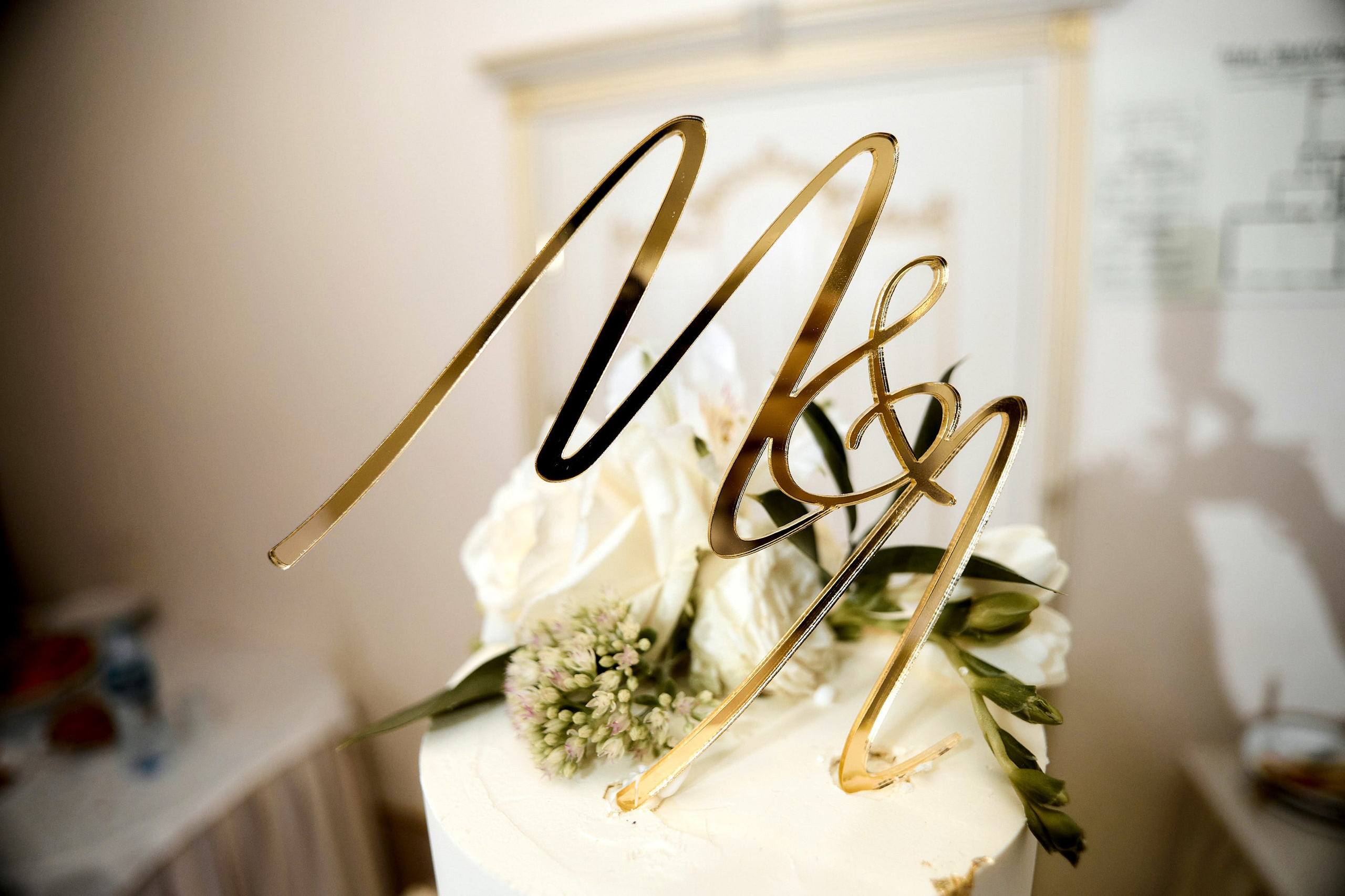 Свадебная фотосерия: эмоции пары и гостей