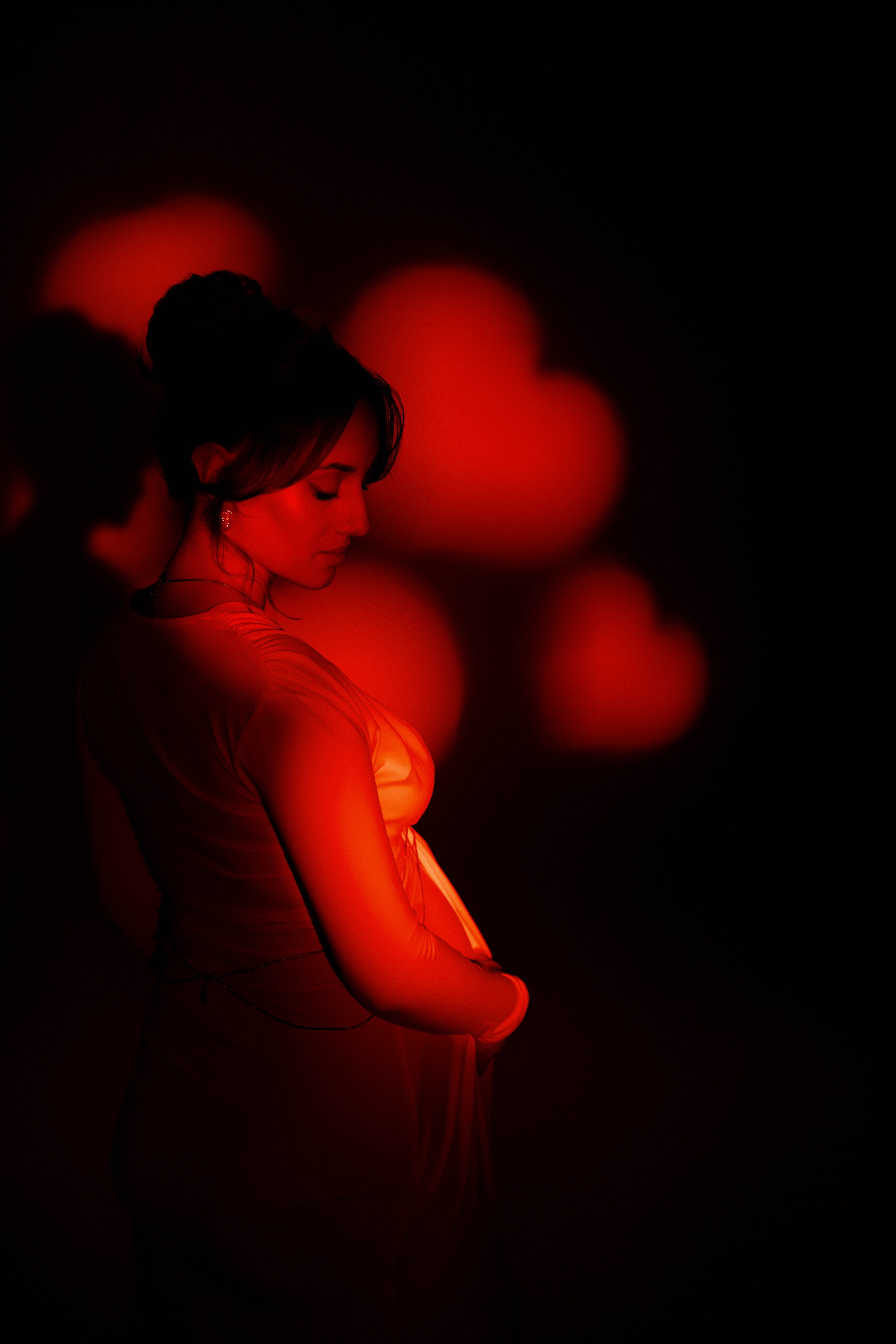 Александра. Фотосессия беременности на циклораме. Фотограф в Москве Ольга Сатони