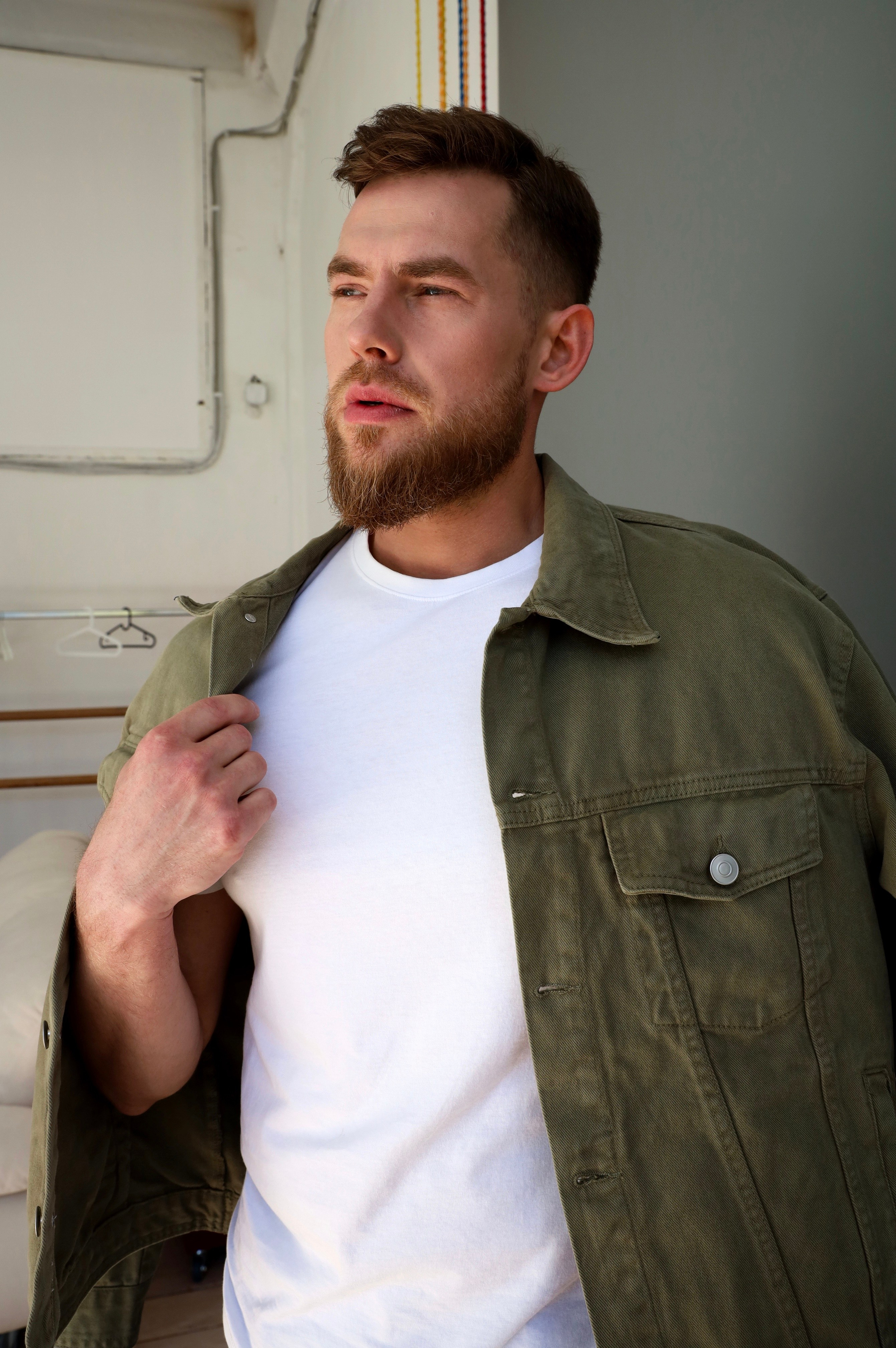 Алексей, 186 рост, 48-50. KED Production — продакшн из СПб. Создаём фото, видео и контент, который помогает брендам и селлерам продавать больше