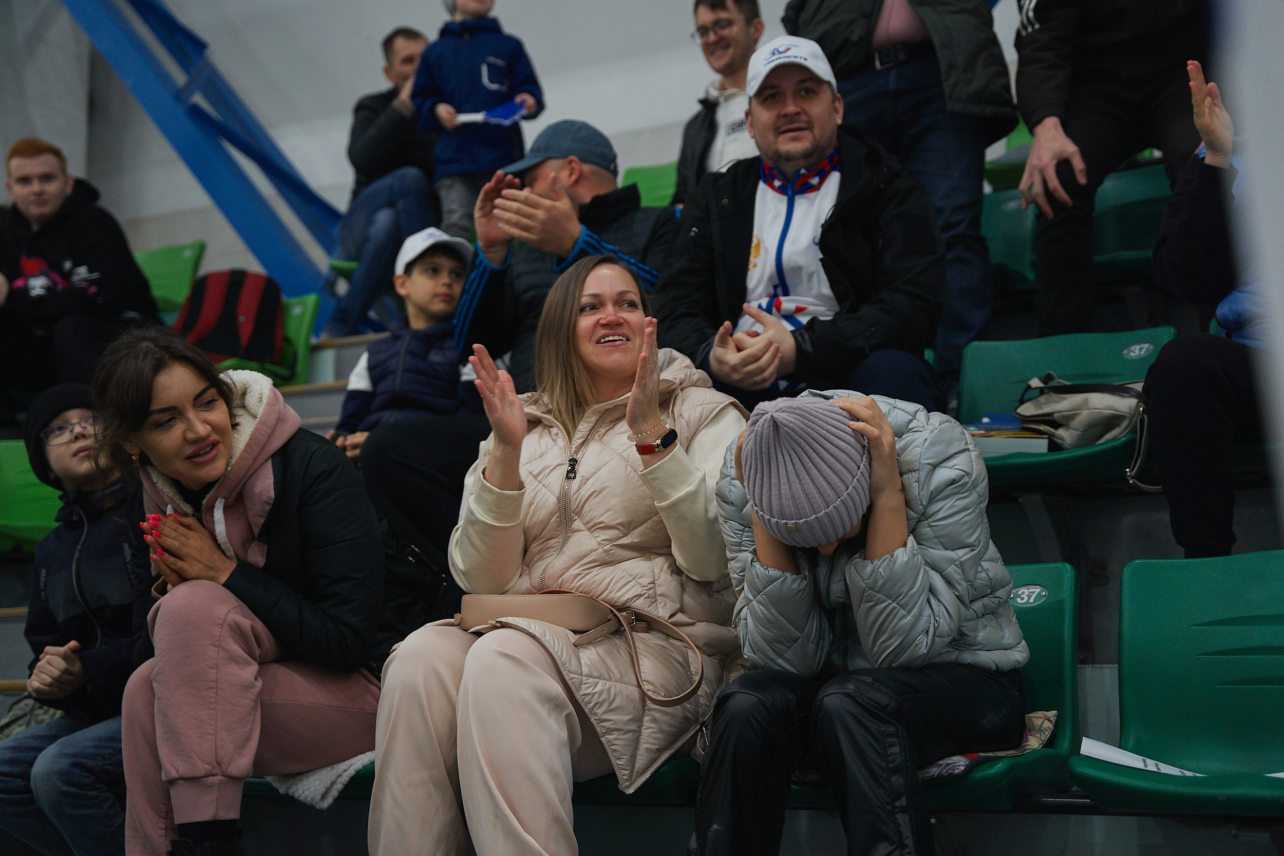 Транснефть и Газпром дружеский матч по хоккею. Фотограф в Хабаровске