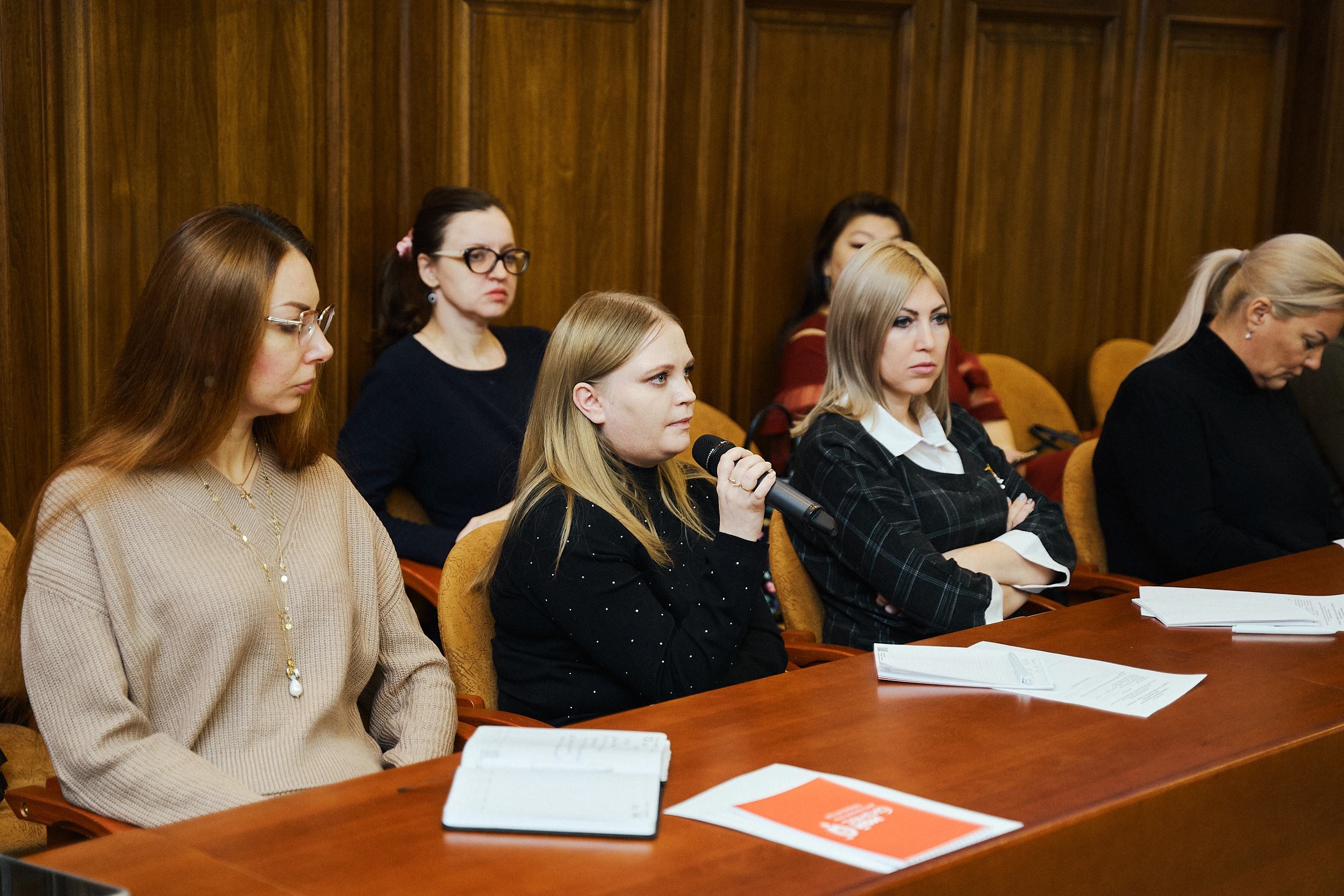 Мой бизнес «Дом приемов». Фотограф в Хабаровске