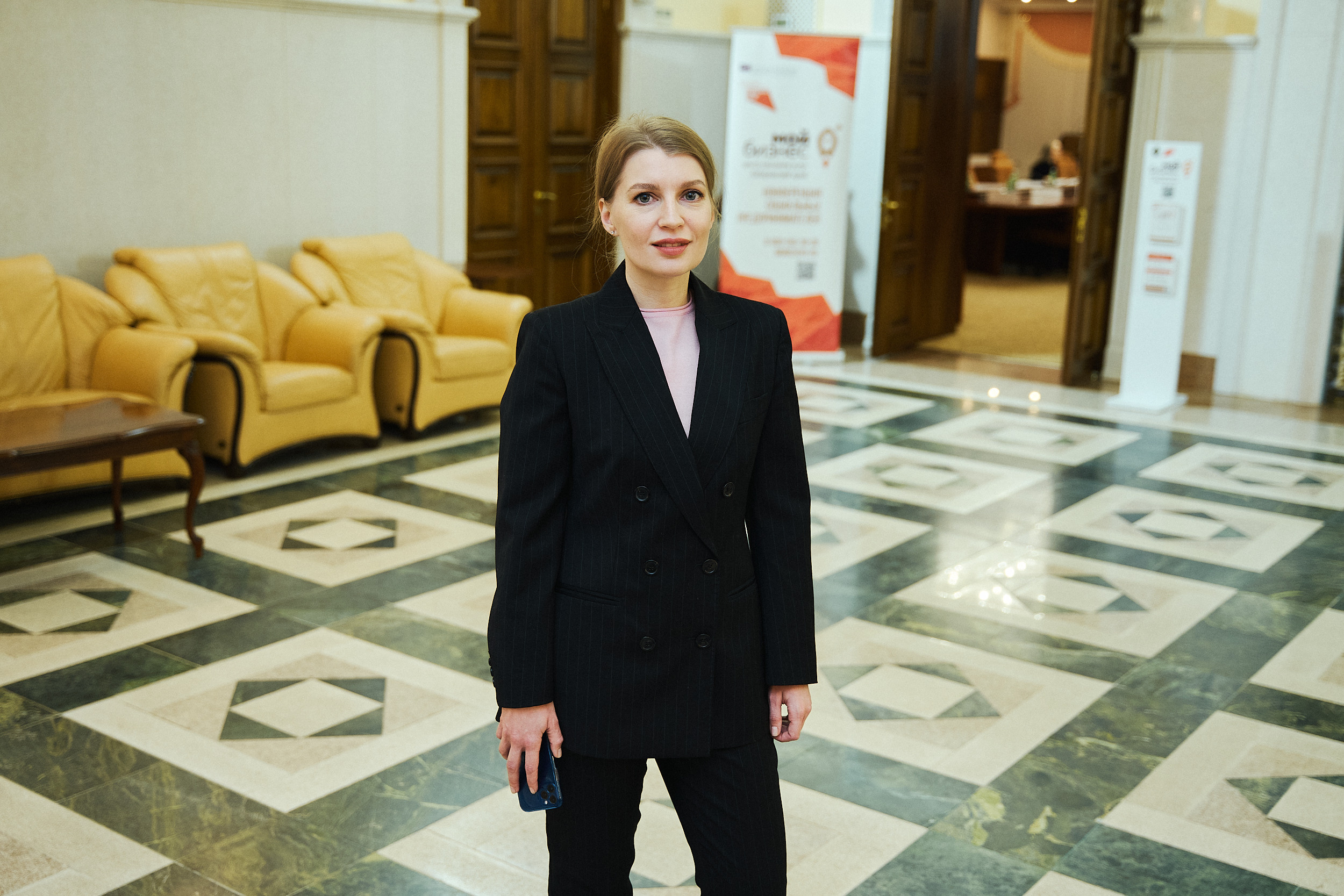 Мой бизнес «Дом приемов». Фотограф в Хабаровске