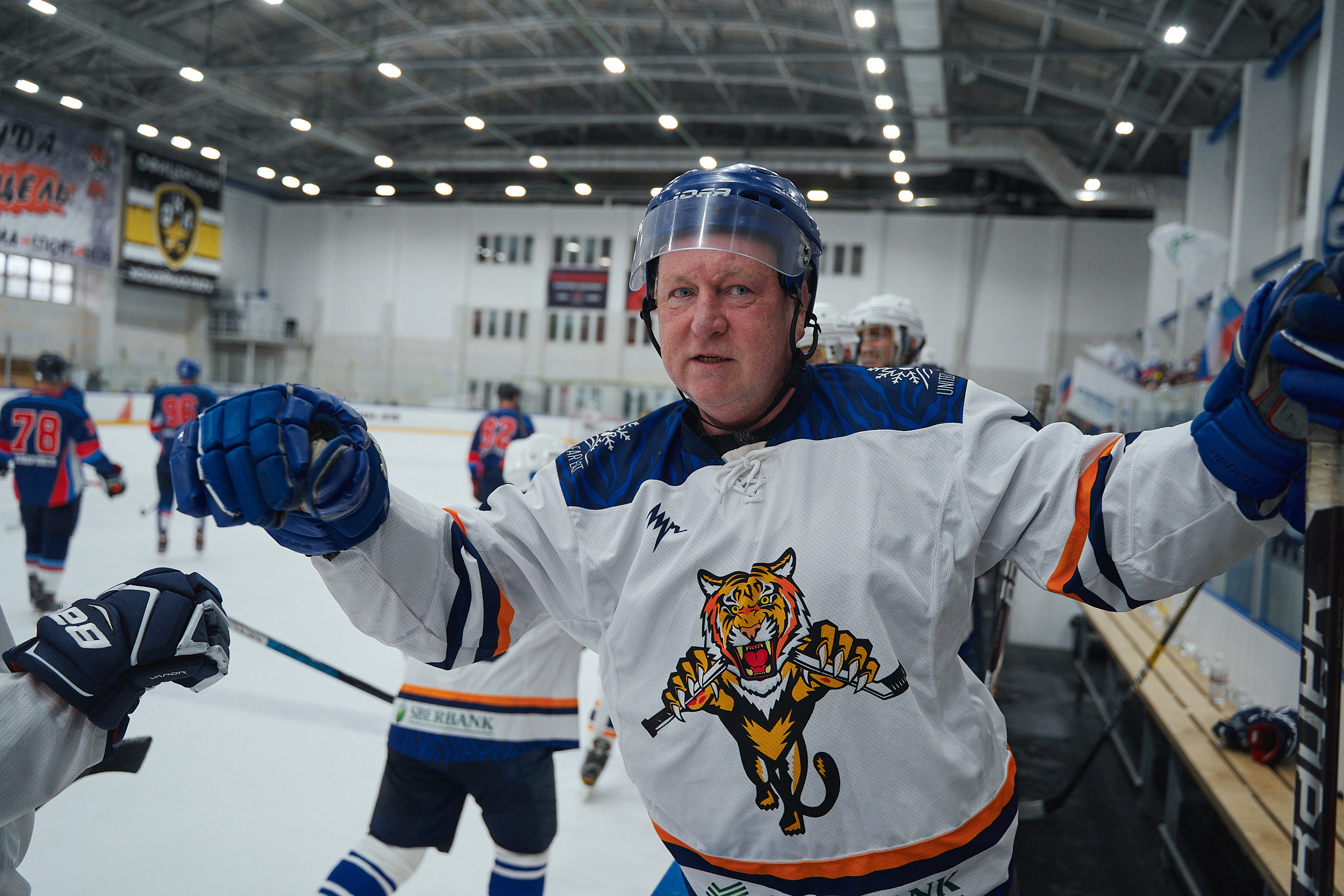 Транснефть и Газпром дружеский матч по хоккею. Фотограф в Хабаровске