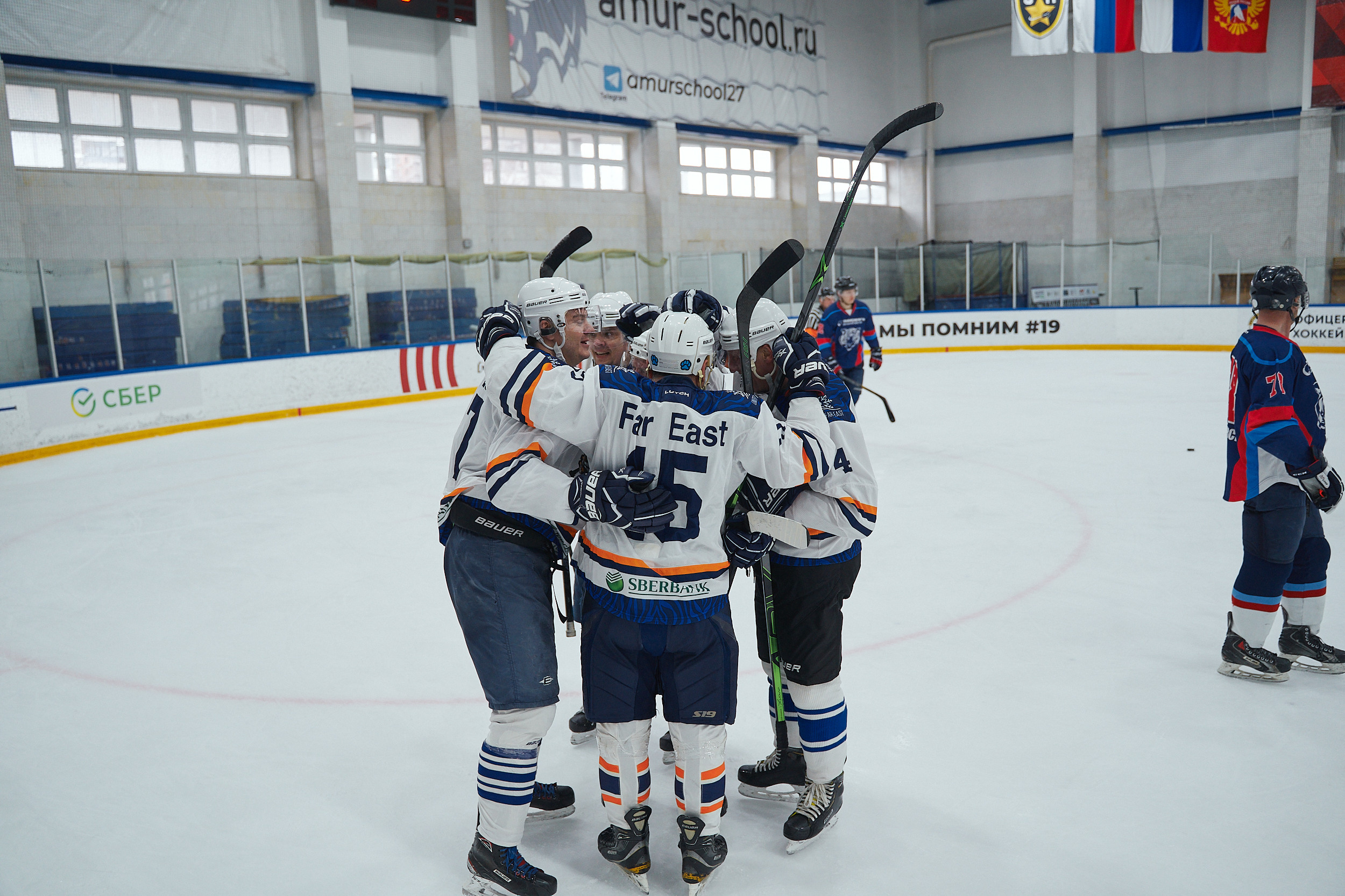 Транснефть и Газпром дружеский матч по хоккею. Фотограф в Хабаровске