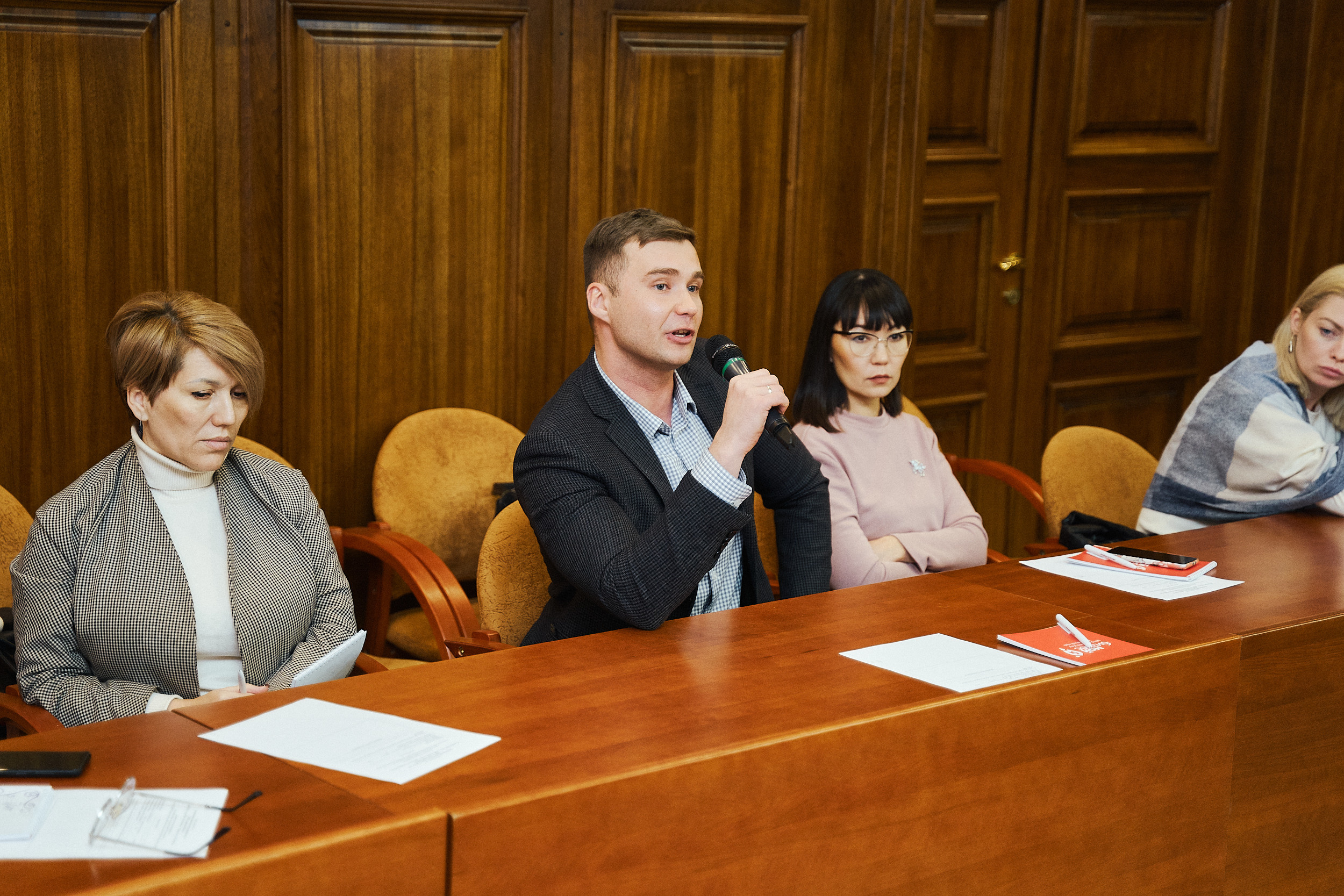 Мой бизнес «Дом приемов». Фотограф в Хабаровске