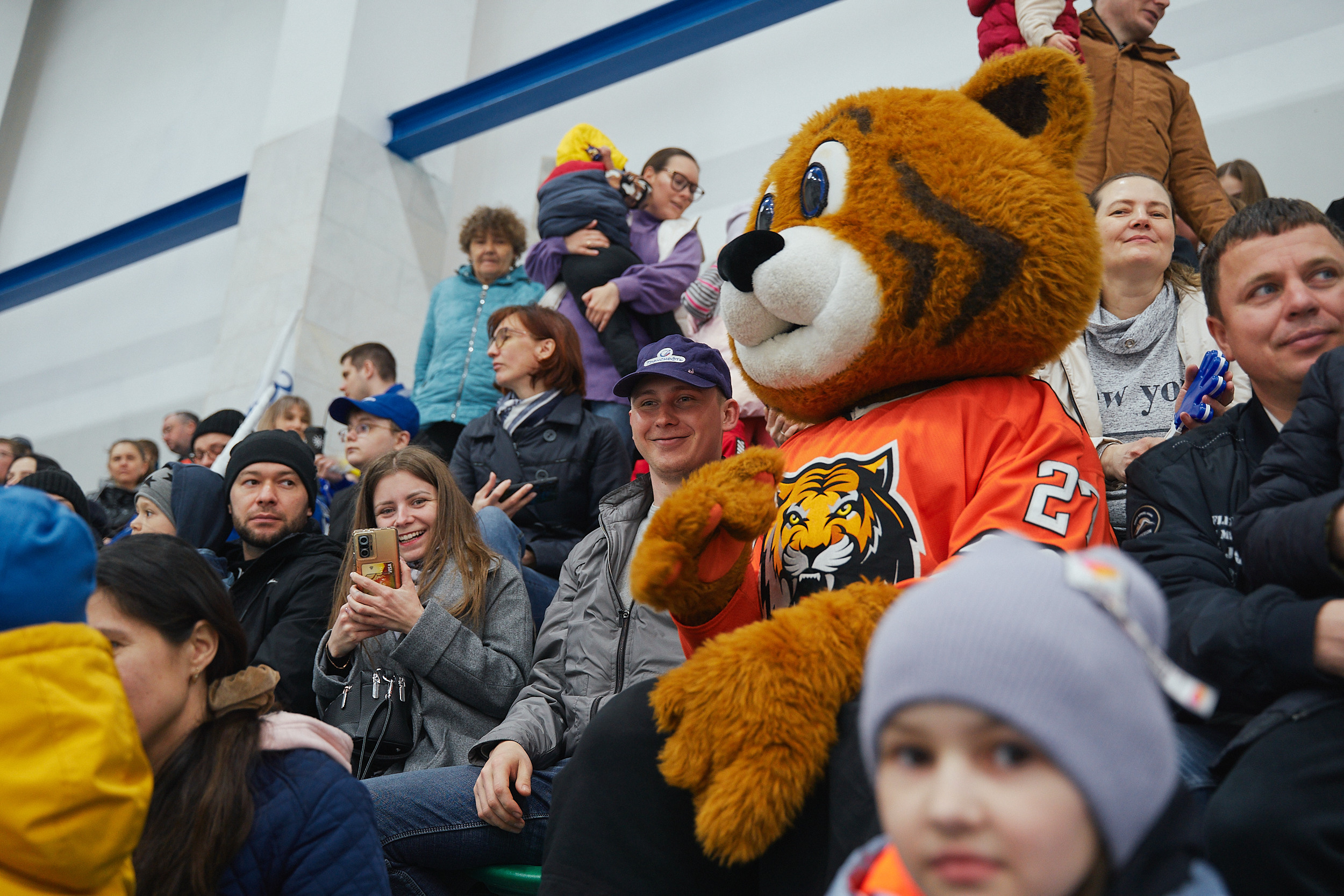 Транснефть и Газпром дружеский матч по хоккею. Фотограф в Хабаровске