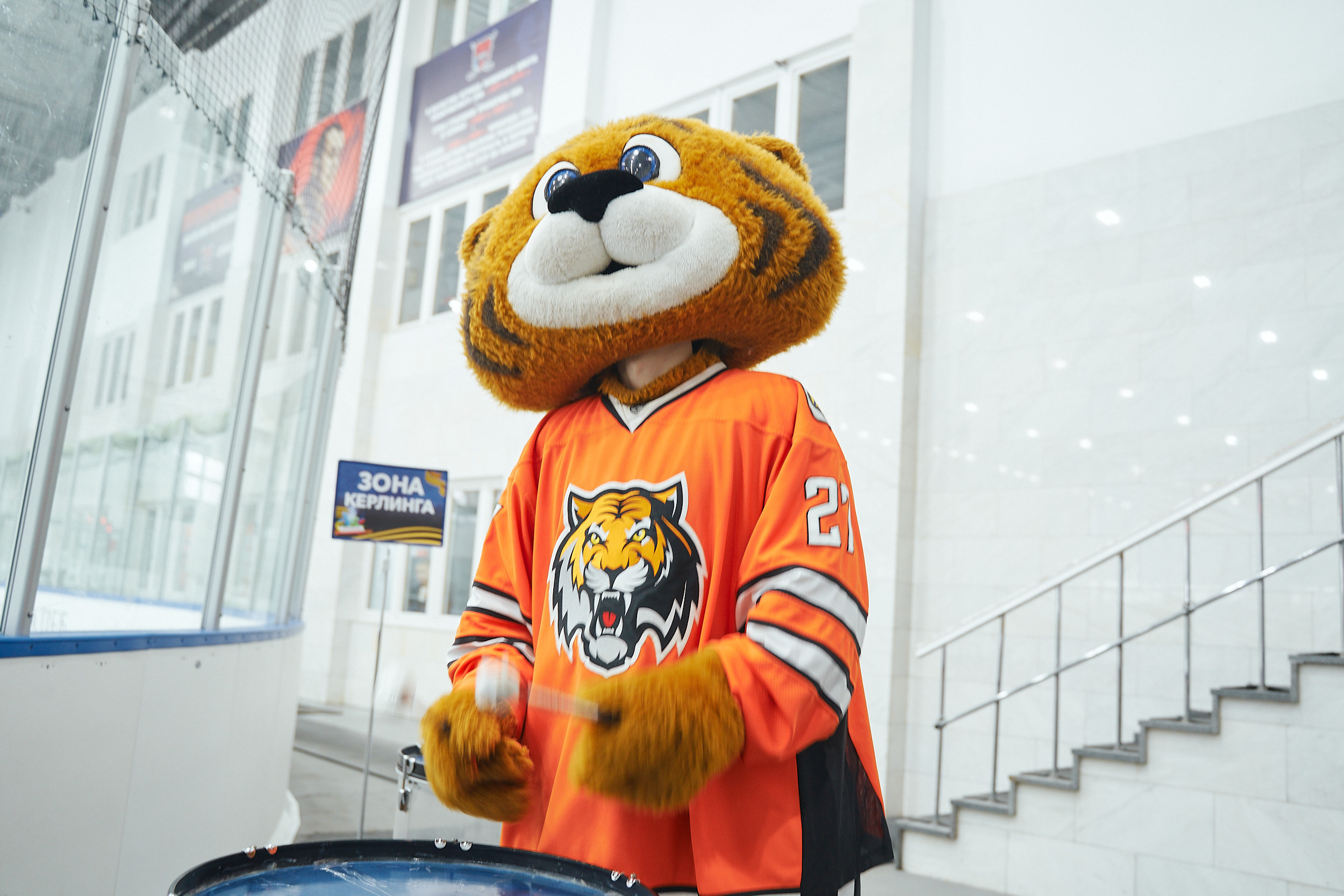 Транснефть и Газпром дружеский матч по хоккею. Фотограф в Хабаровске