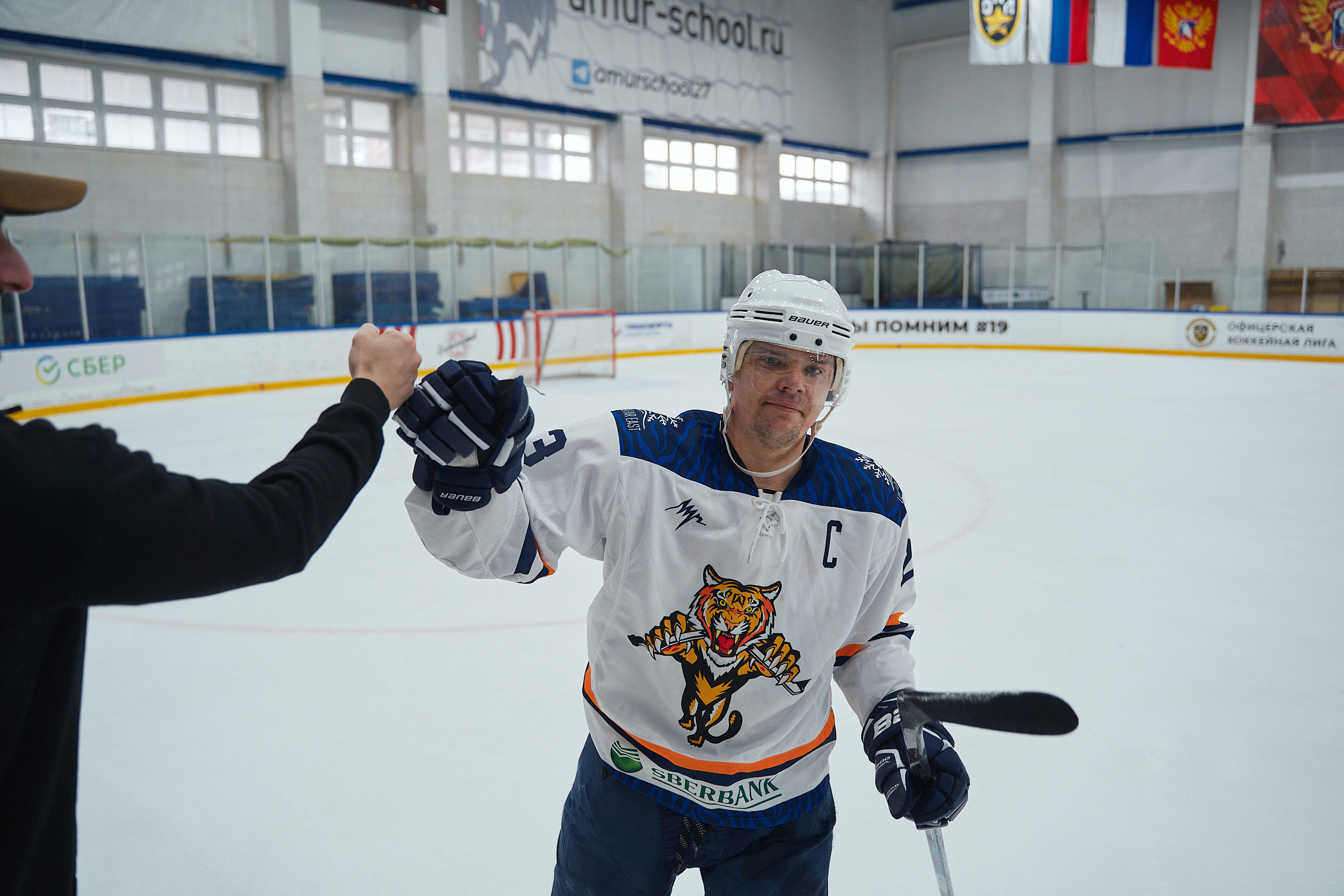 Транснефть и Газпром дружеский матч по хоккею. Фотограф в Хабаровске