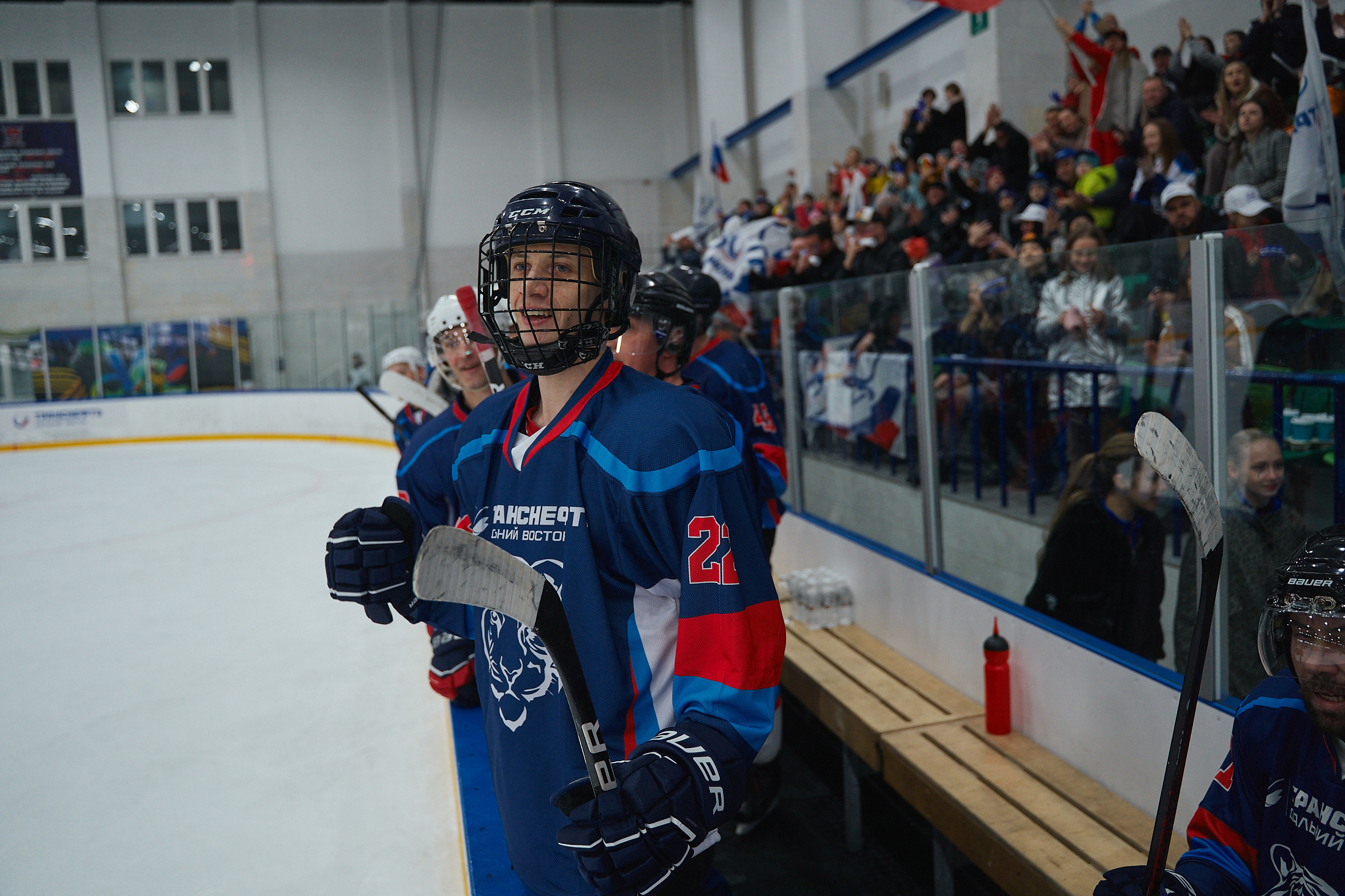 Транснефть и Газпром дружеский матч по хоккею. Фотограф в Хабаровске