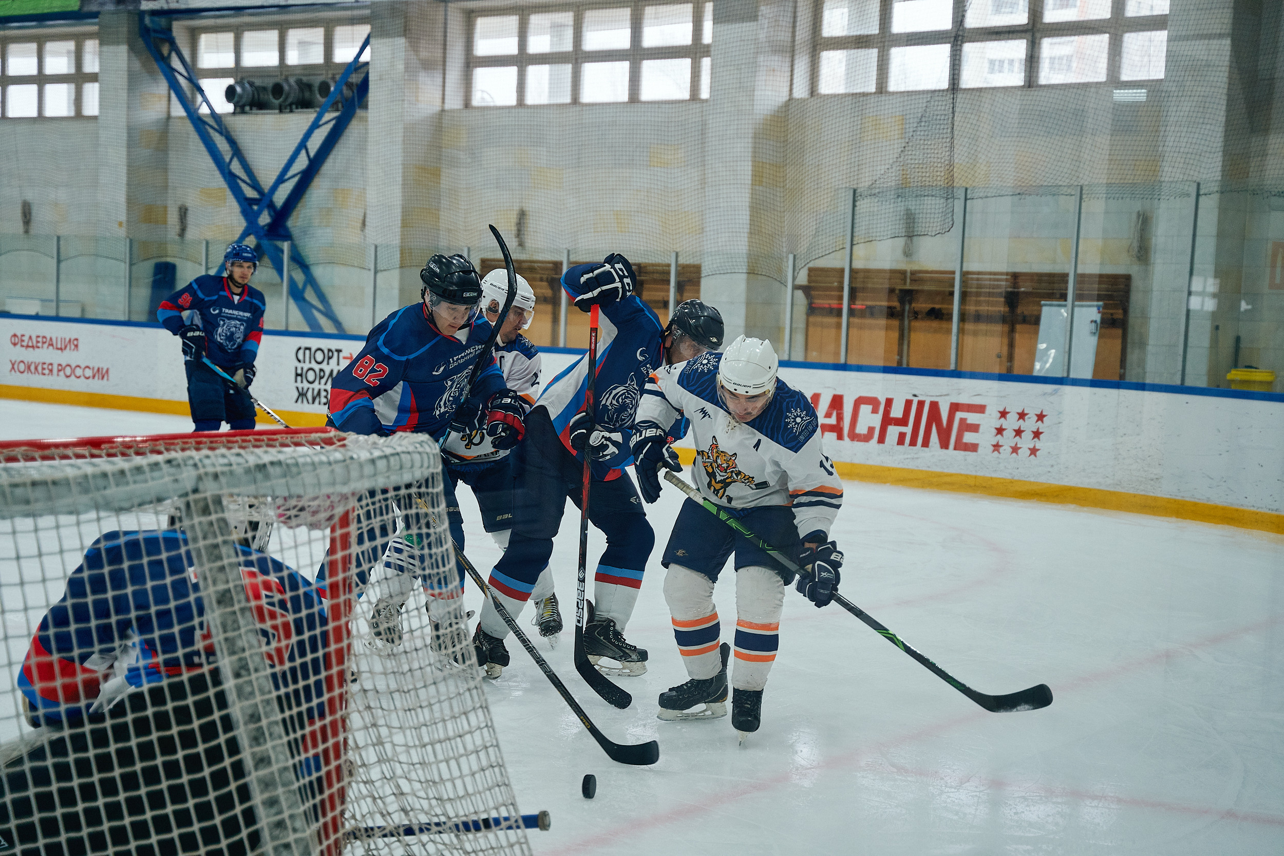 Транснефть и Газпром дружеский матч по хоккею. Фотограф в Хабаровске