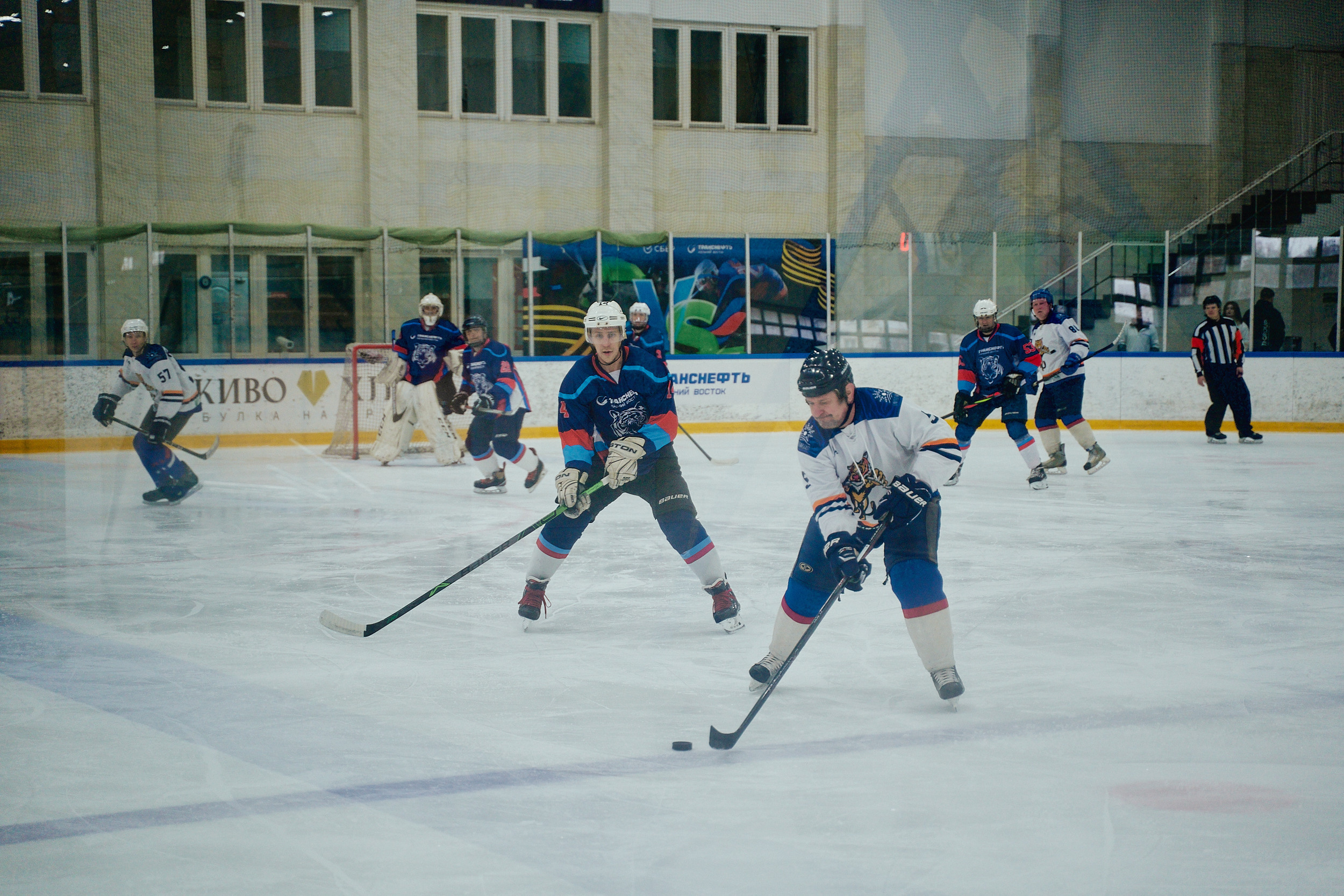 Транснефть и Газпром дружеский матч по хоккею. Фотограф в Хабаровске