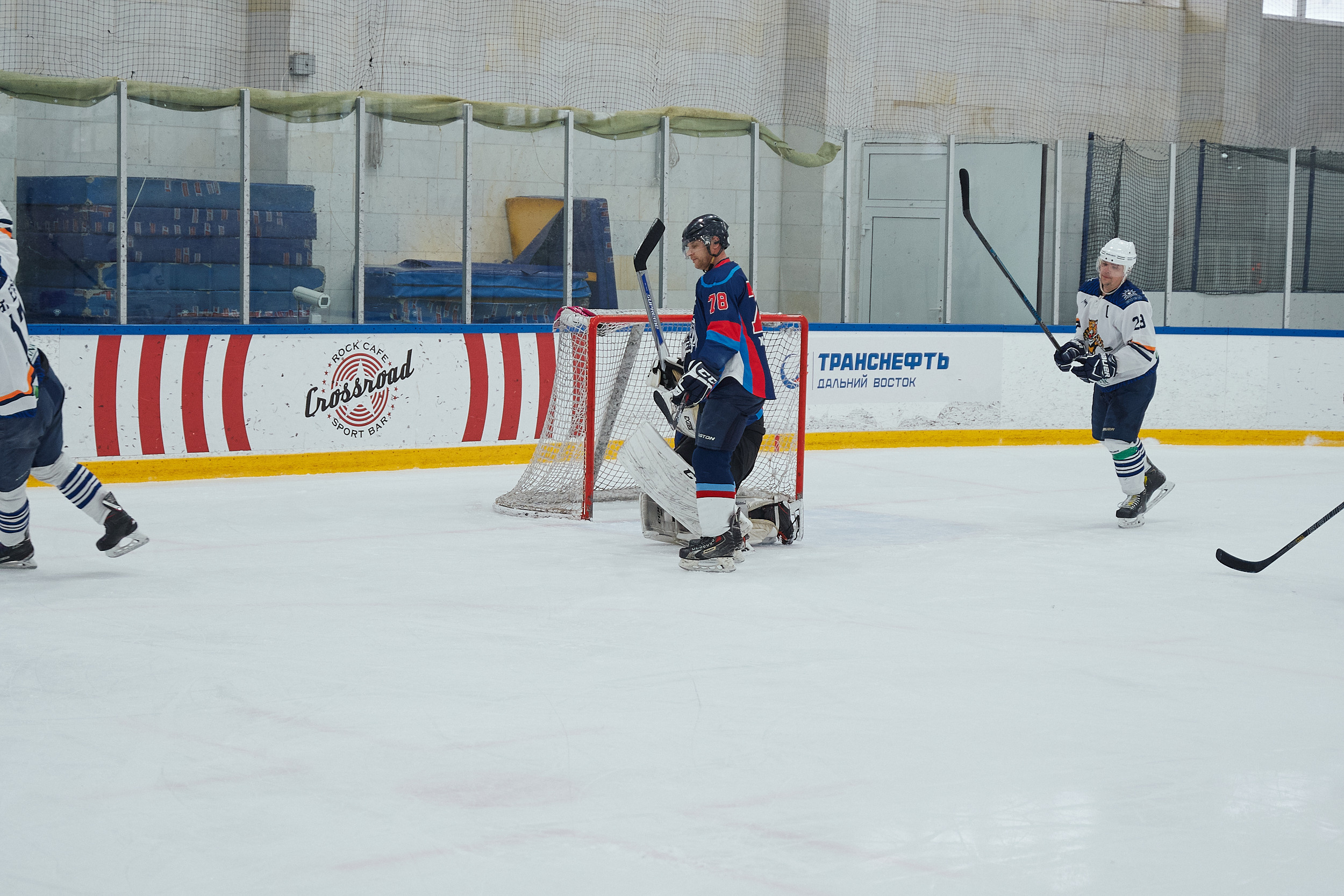 Транснефть и Газпром дружеский матч по хоккею. Фотограф в Хабаровске
