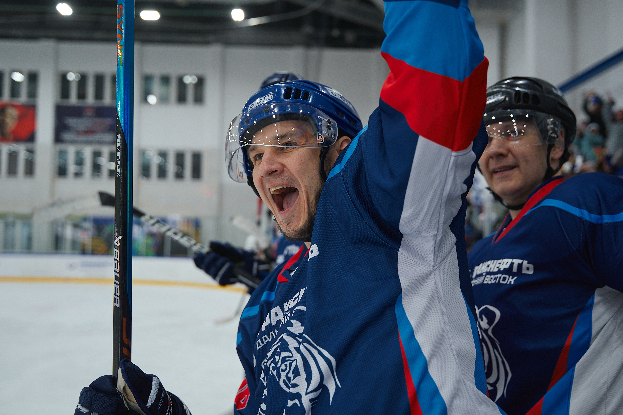 Транснефть и Газпром дружеский матч по хоккею. Фотограф в Хабаровске