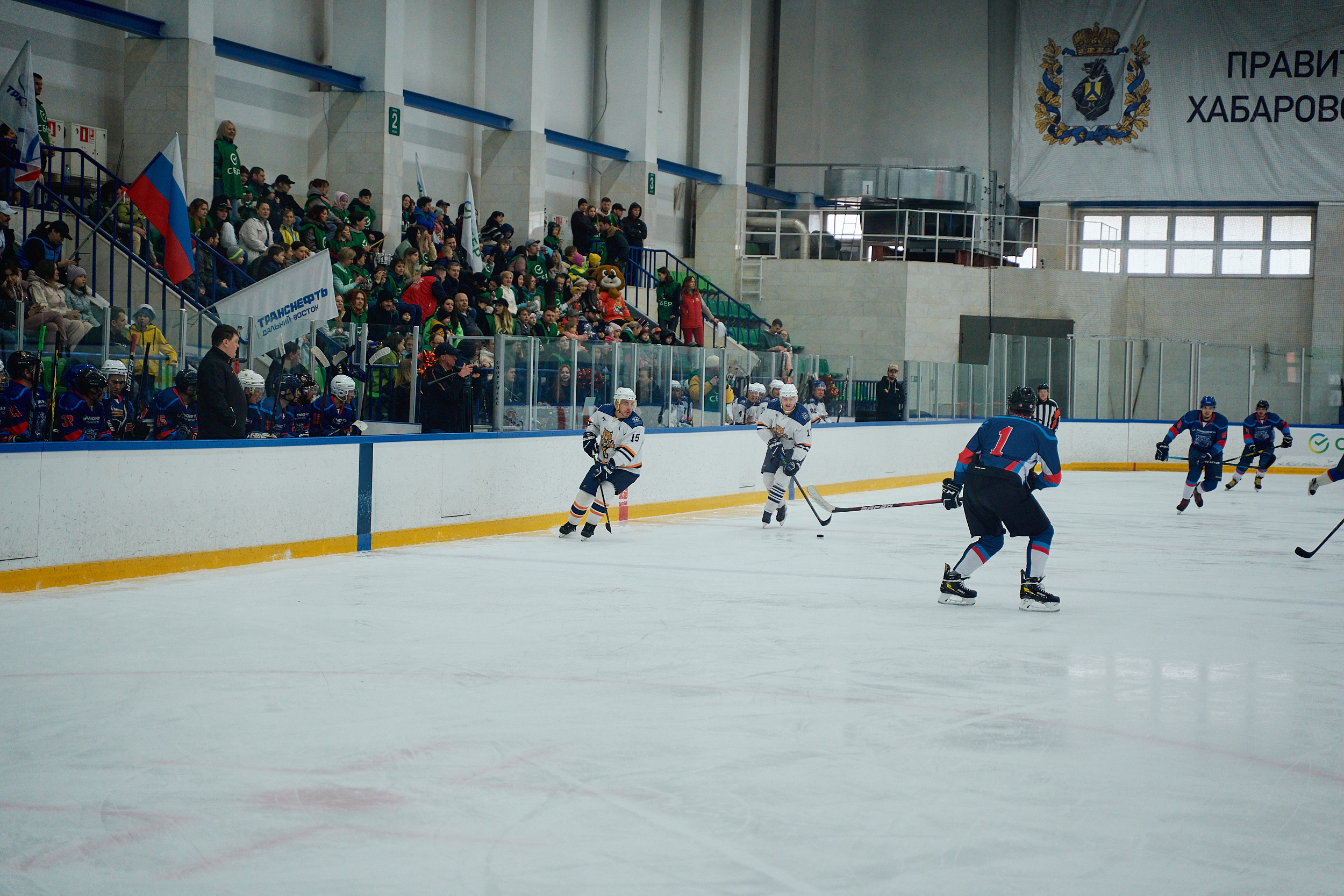 Транснефть и Газпром дружеский матч по хоккею. Фотограф в Хабаровске