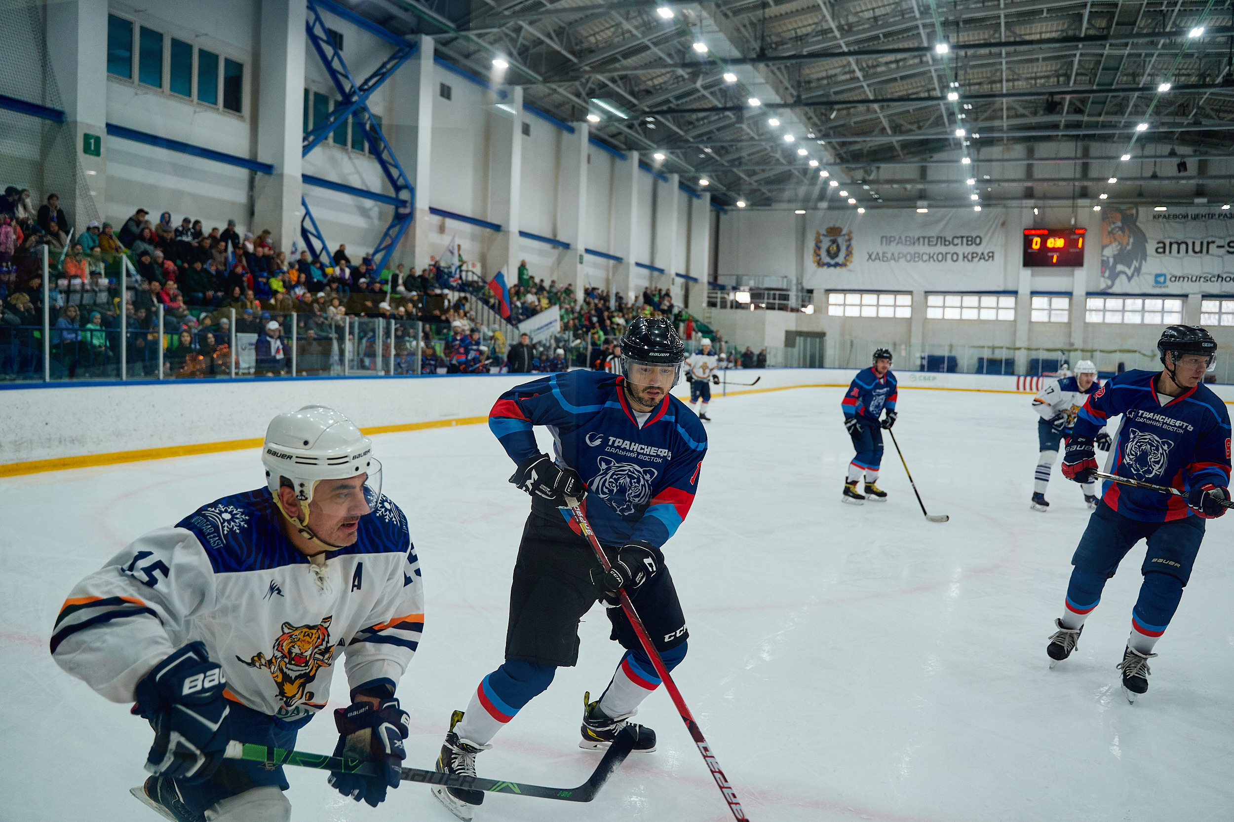 Транснефть и Газпром дружеский матч по хоккею. Фотограф в Хабаровске