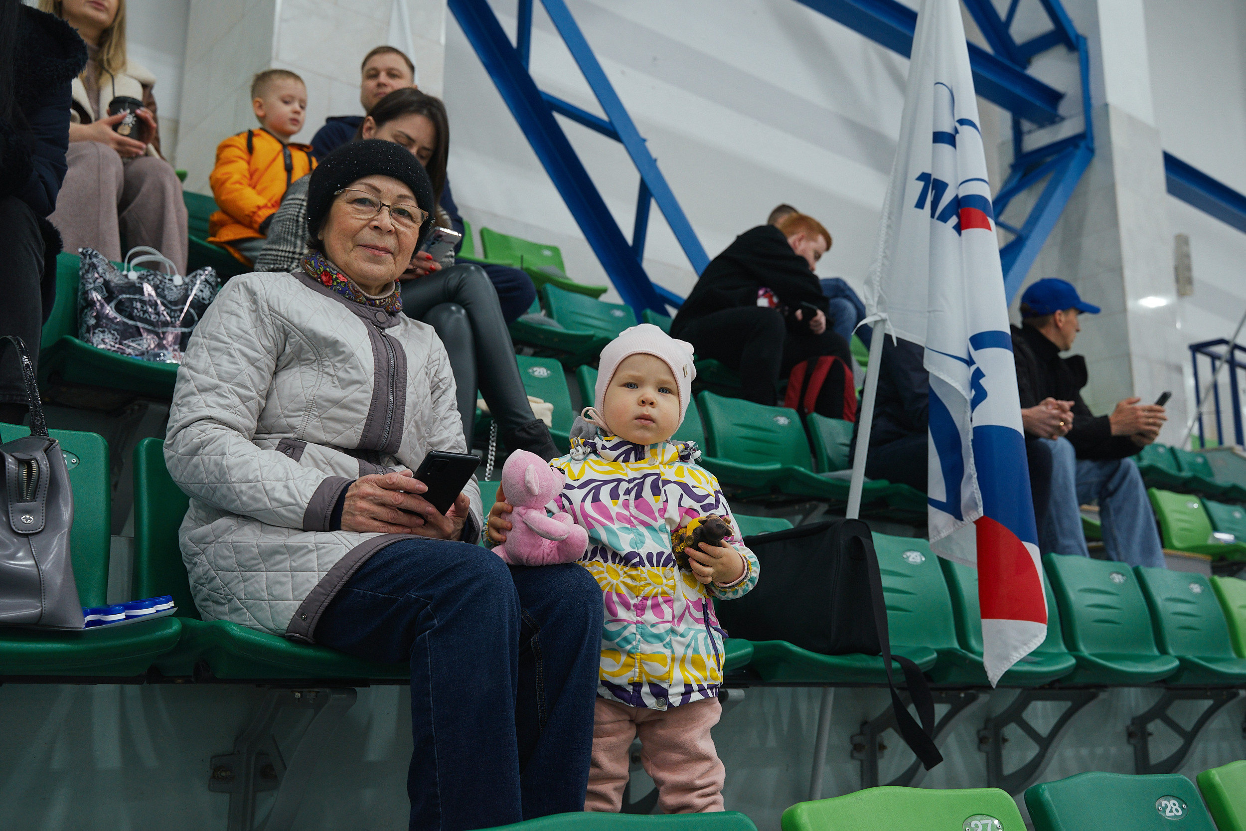 Транснефть и Газпром дружеский матч по хоккею. Фотограф в Хабаровске